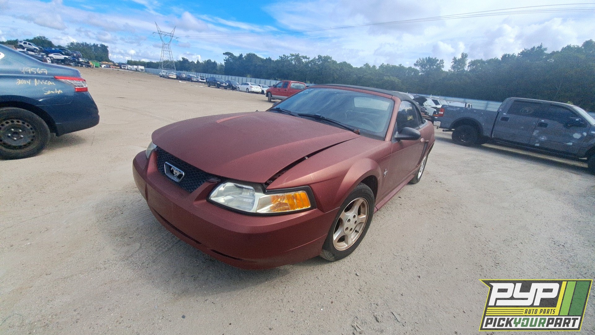 2003 FORD MUSTANG available for parts