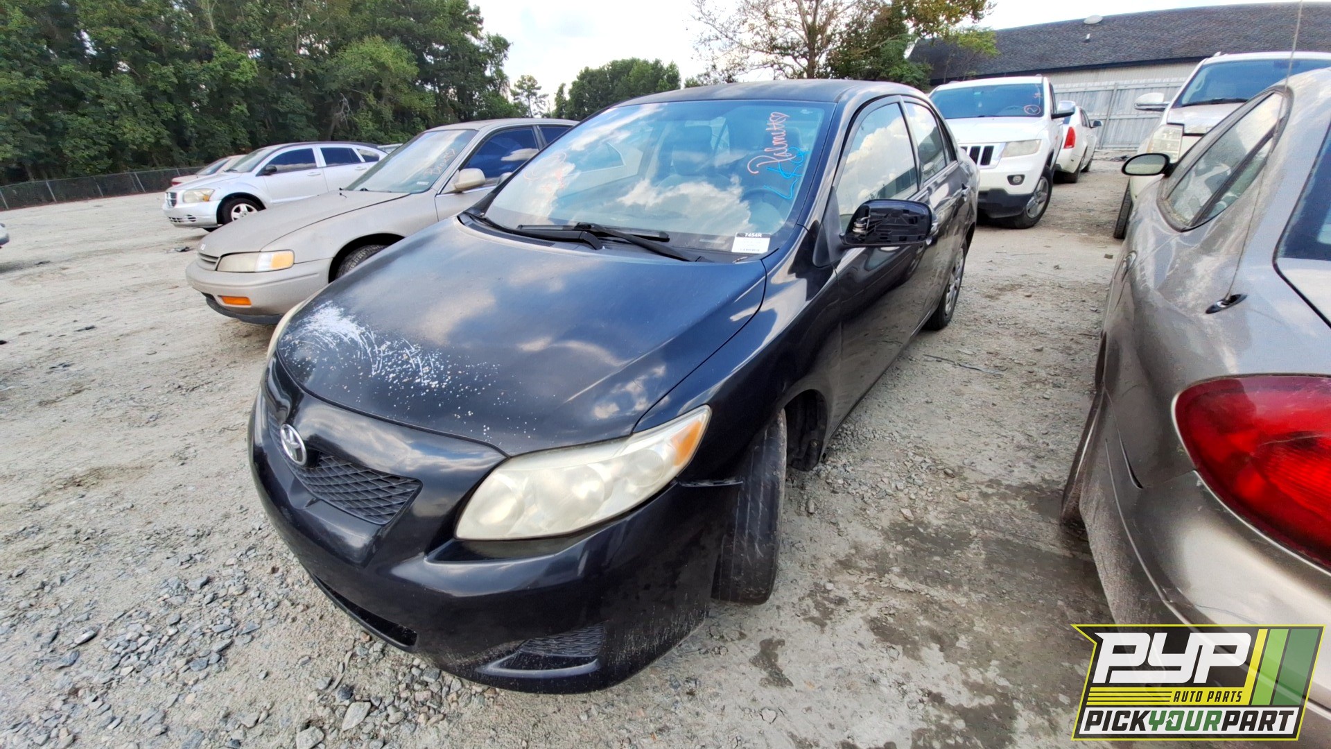 2009 TOYOTA COROLLA available for parts