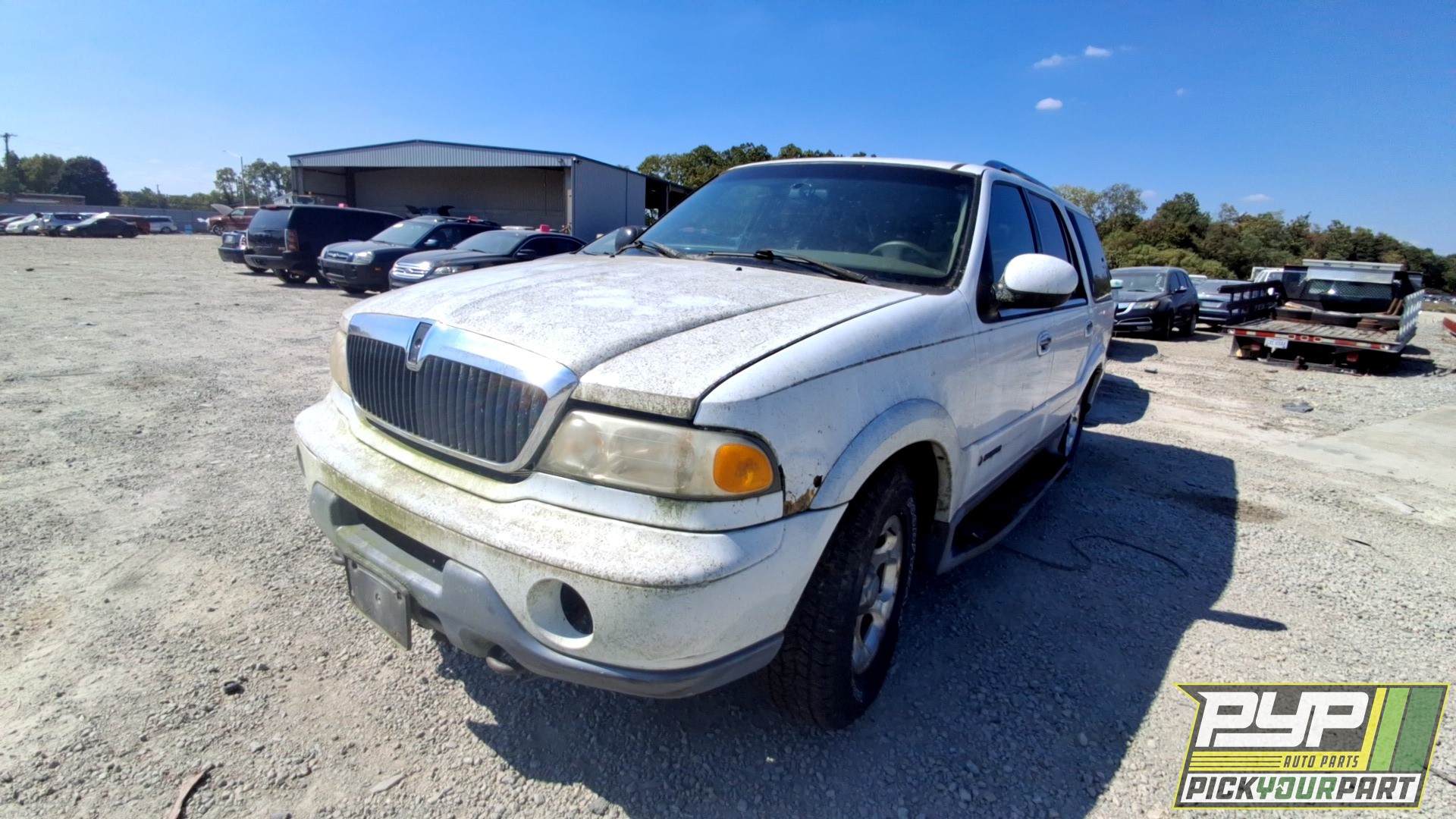 2000 LINCOLN NAVIGATOR available for parts