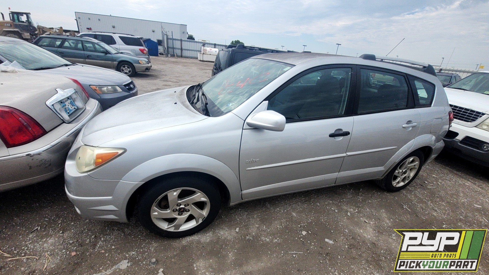 2005 PONTIAC VIBE available for parts