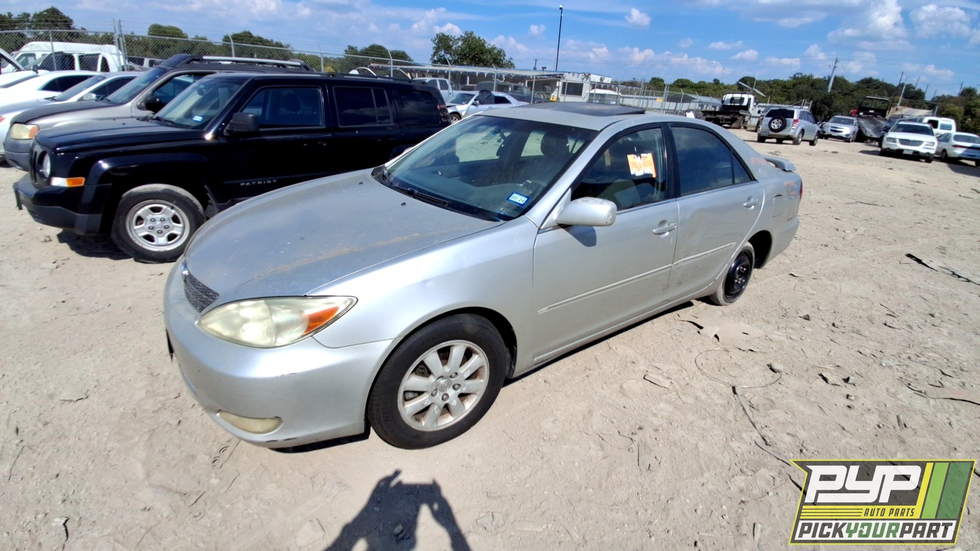 2004 TOYOTA CAMRY available for parts