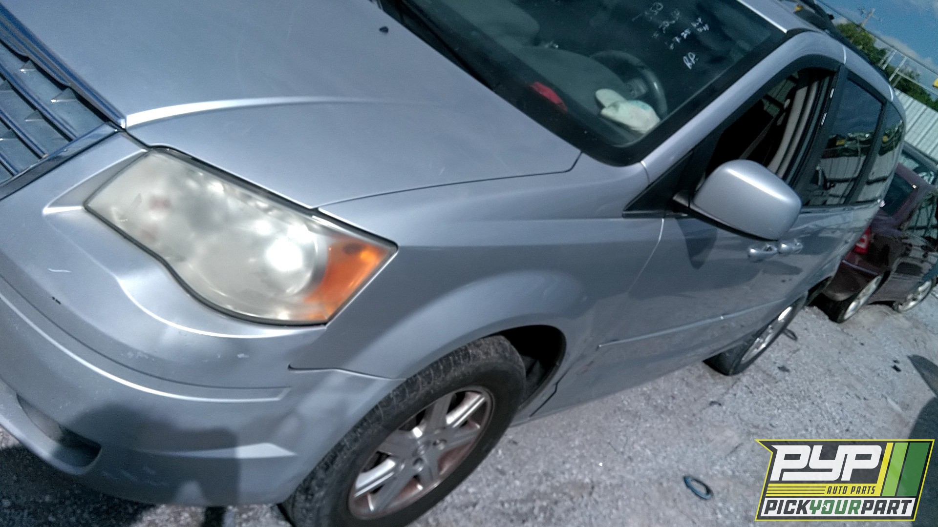 2008 CHRYSLER TOWN & COUNTRY available for parts