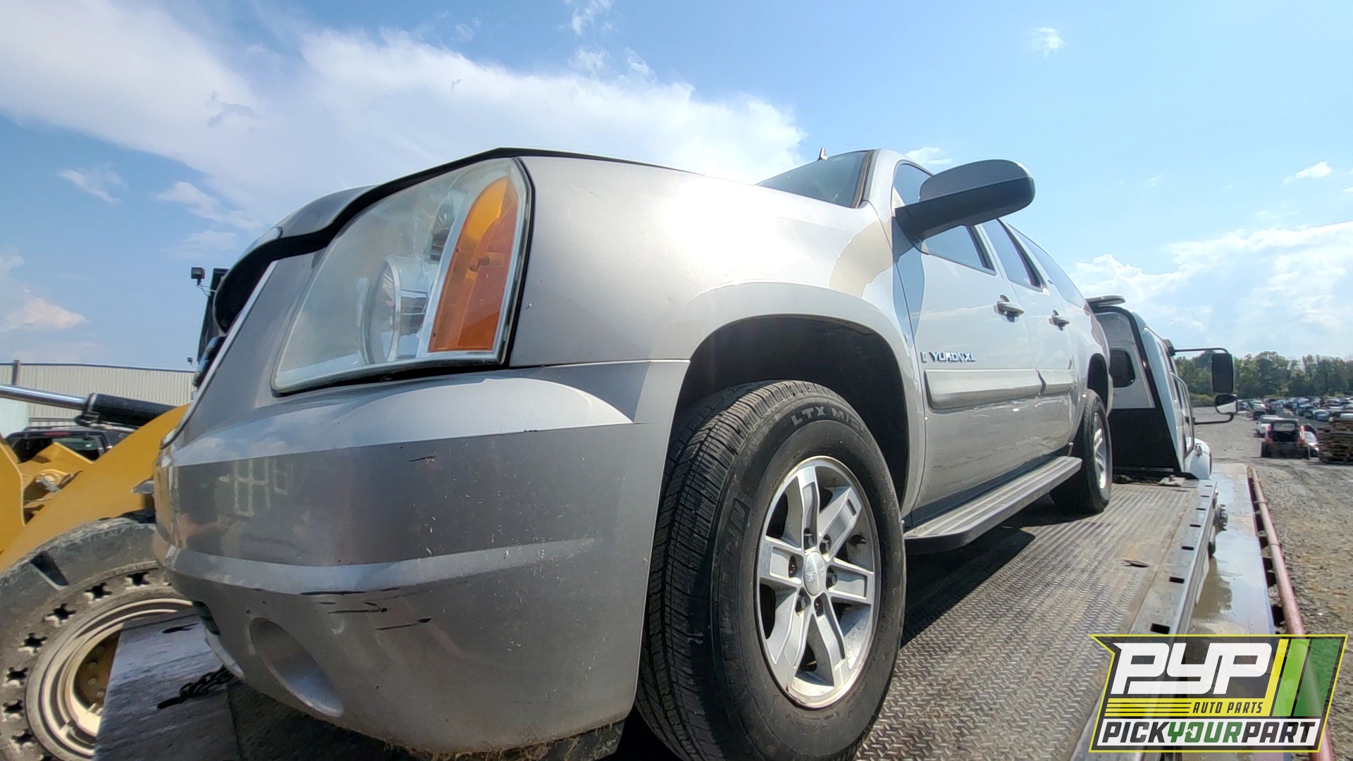 2007 GMC YUKON XL 1500 available for parts