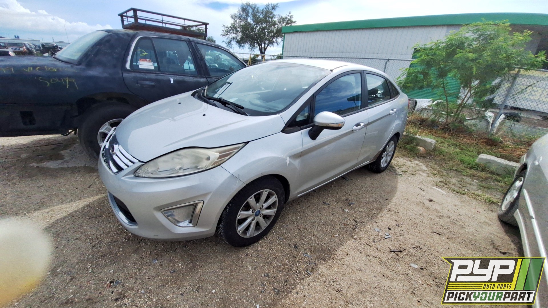 2012 FORD FIESTA available for parts