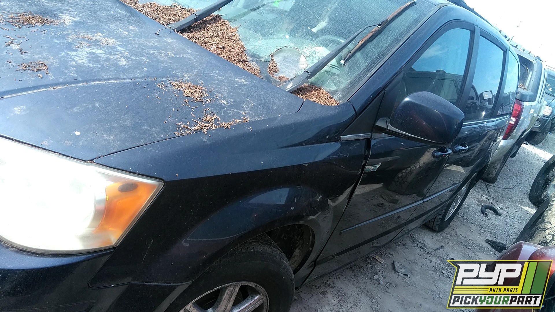 2008 CHRYSLER TOWN & COUNTRY available for parts