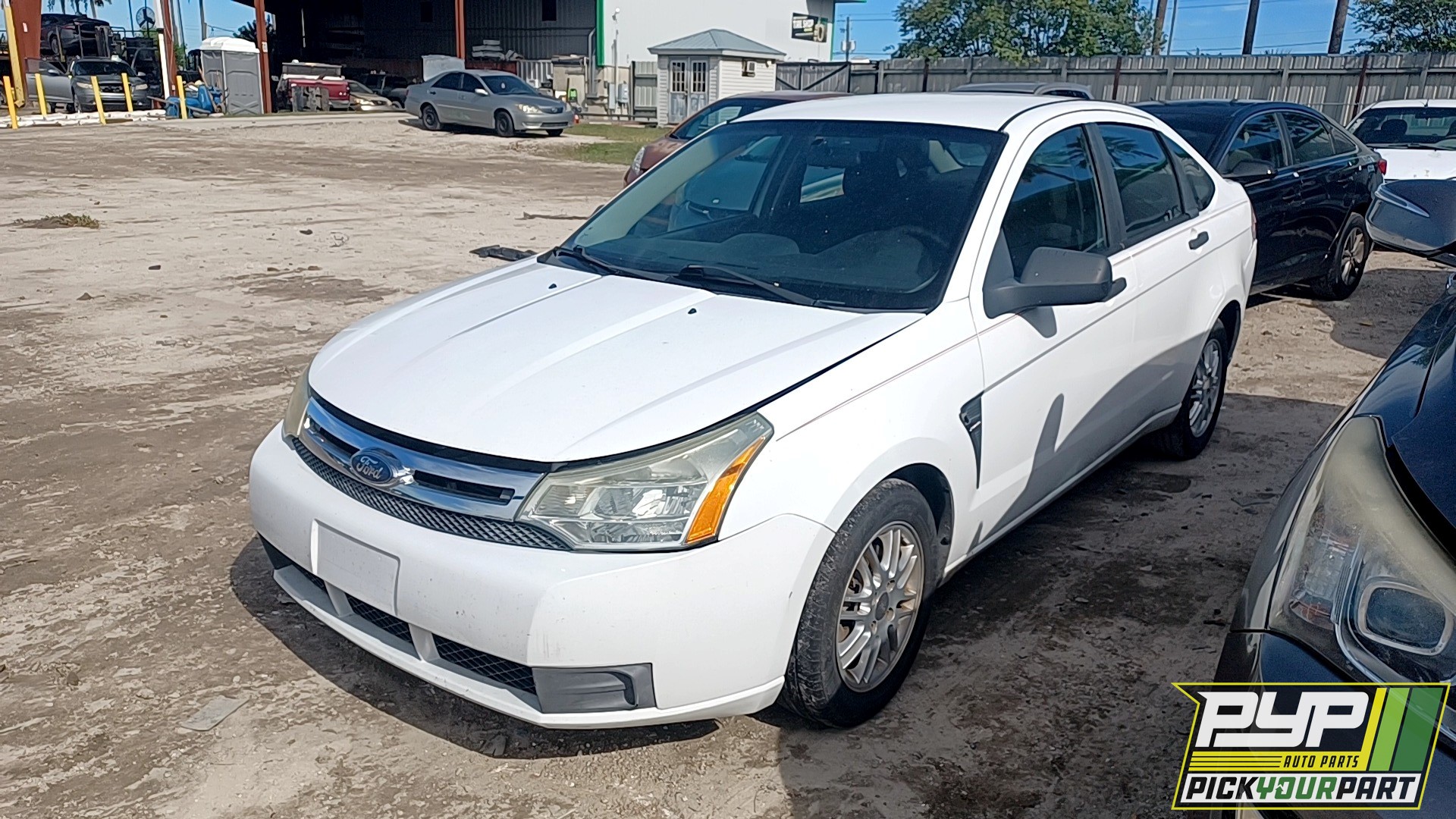 2008 FORD FOCUS available for parts