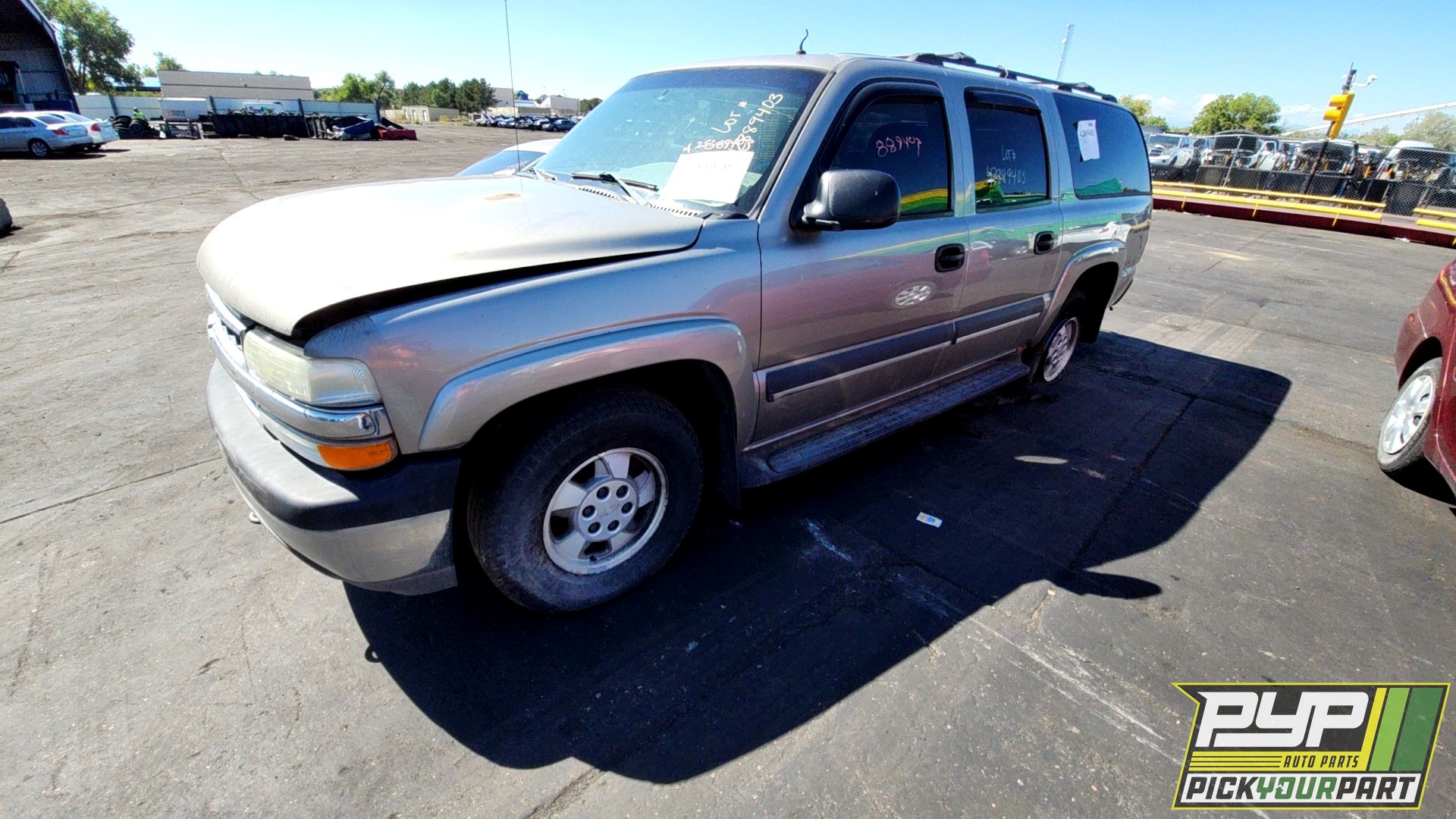 2002 CHEVROLET SUBURBAN 1500 available for parts