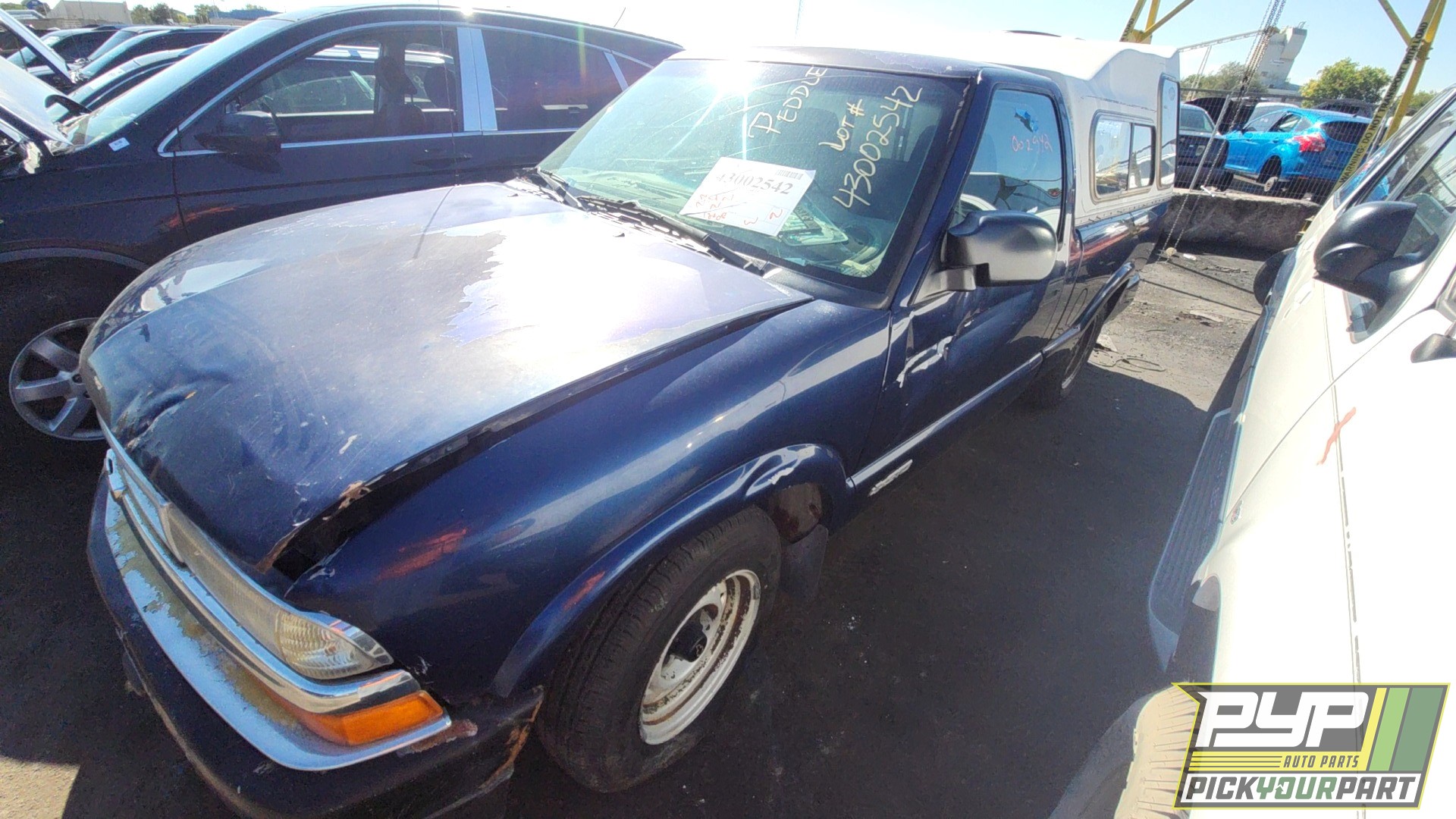 2001 CHEVROLET S10 available for parts
