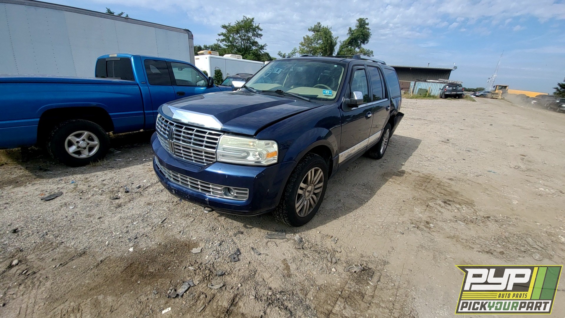 2007 LINCOLN NAVIGATOR available for parts