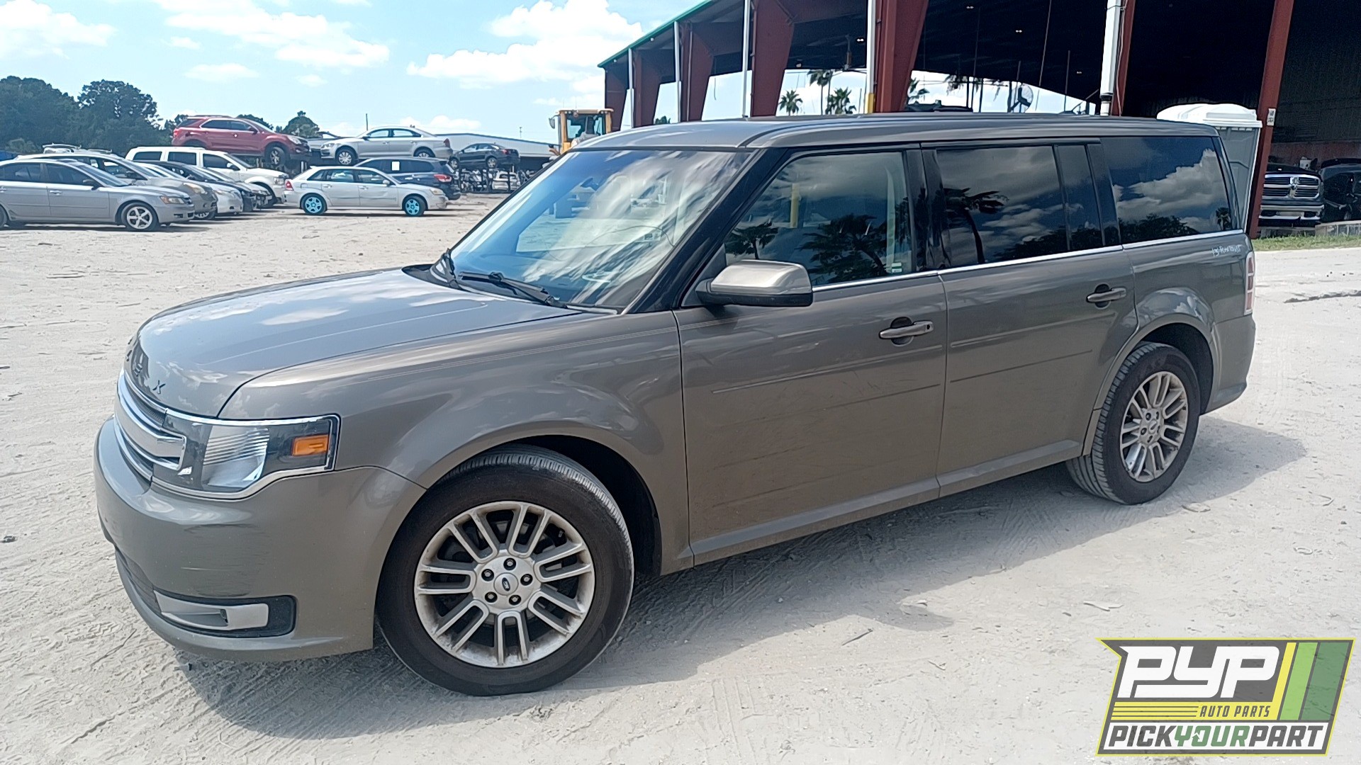 2013 FORD FLEX available for parts