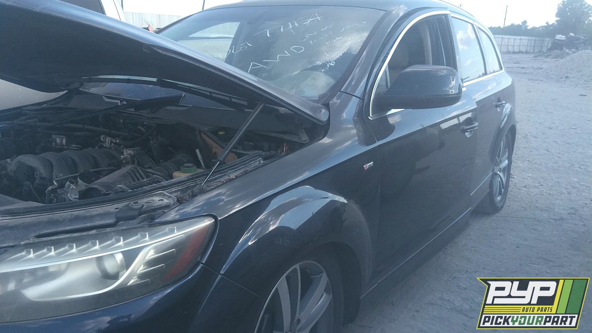 2010 AUDI Q7 available for parts