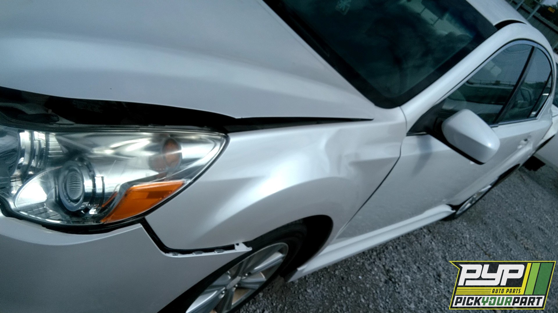 2011 SUBARU LEGACY available for parts