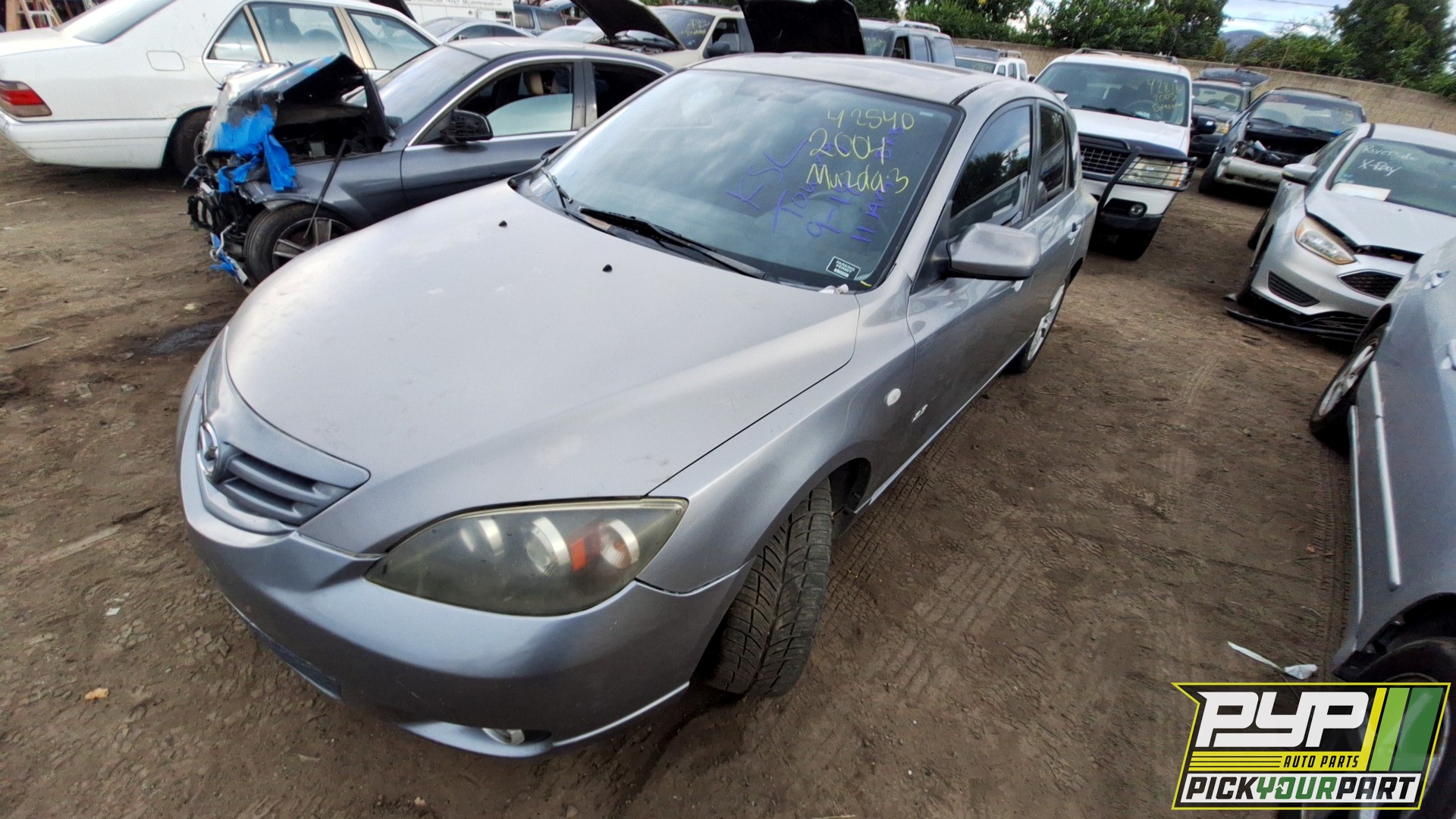 2004 MAZDA 3 partes disponibles