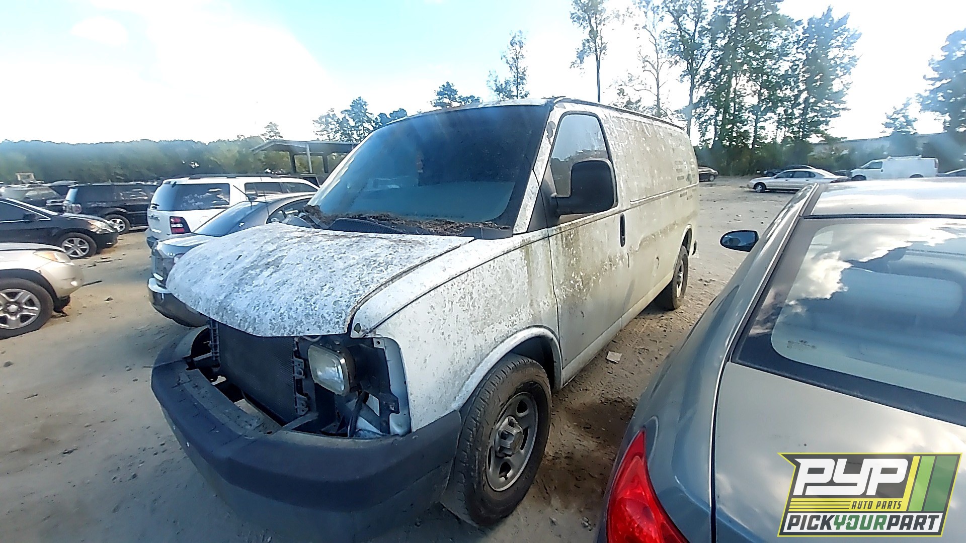 2004 CHEVROLET EXPRESS 1500 partes disponibles