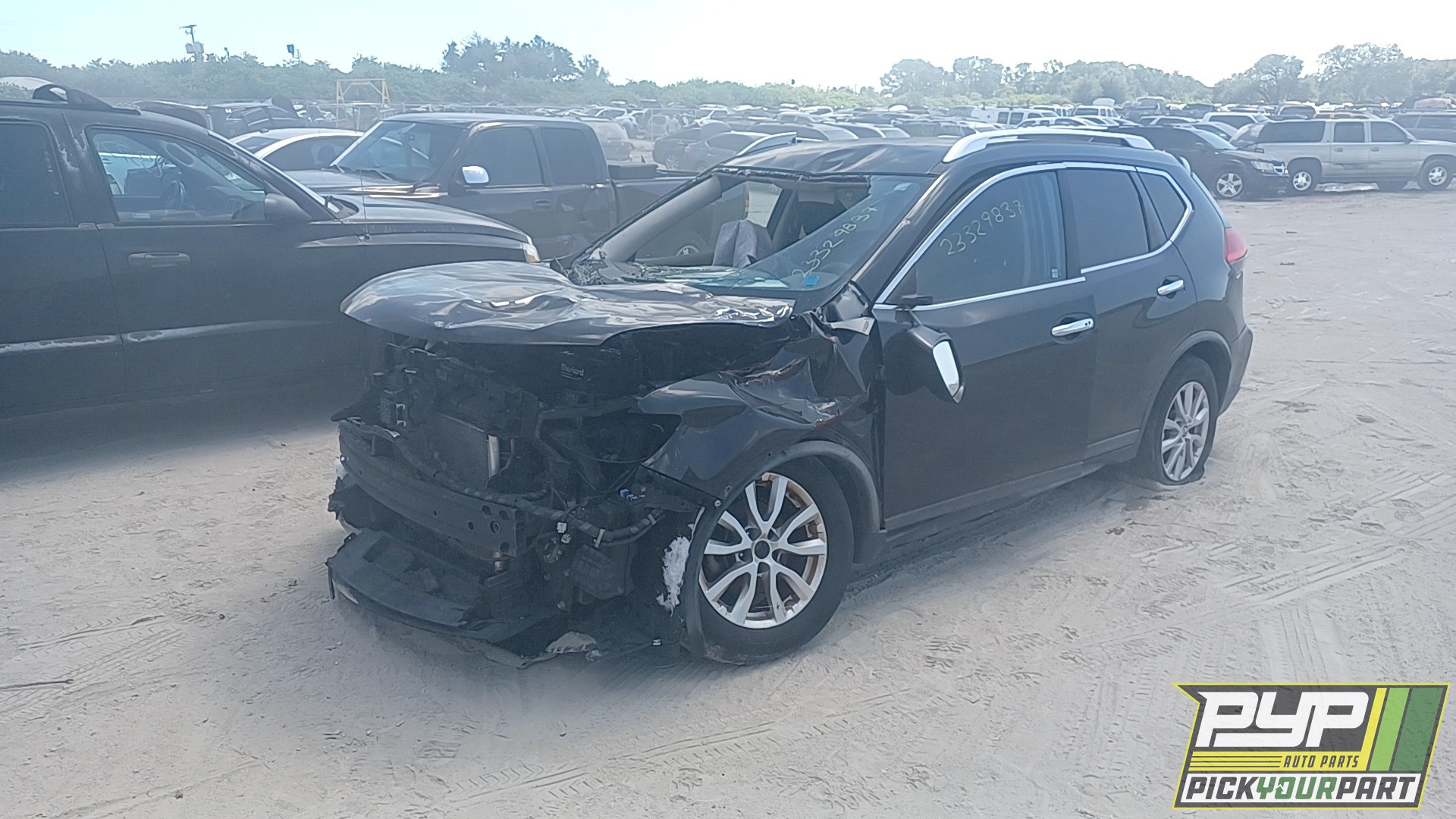 2017 NISSAN ROGUE available for parts