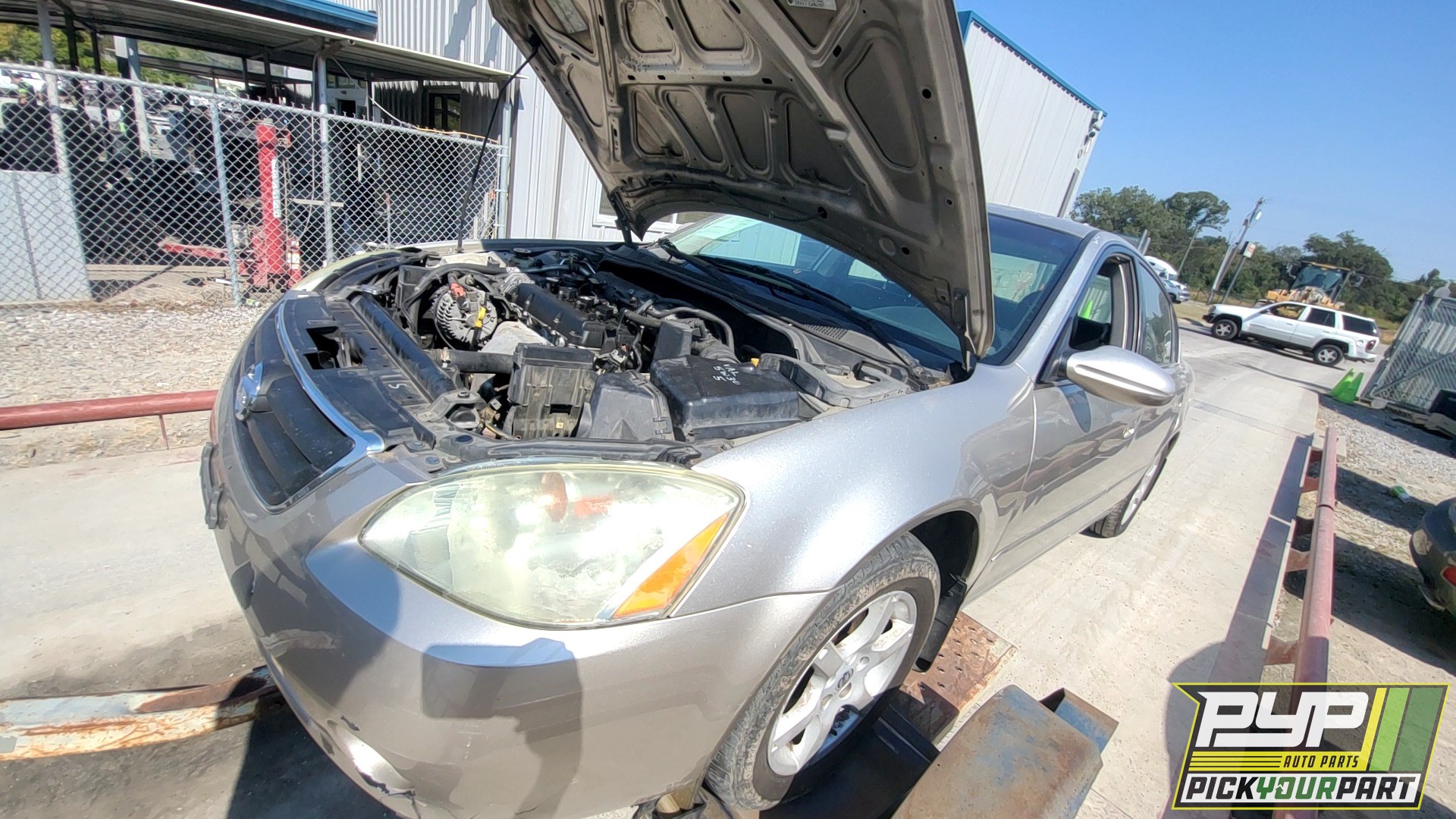 2006 NISSAN ALTIMA available for parts