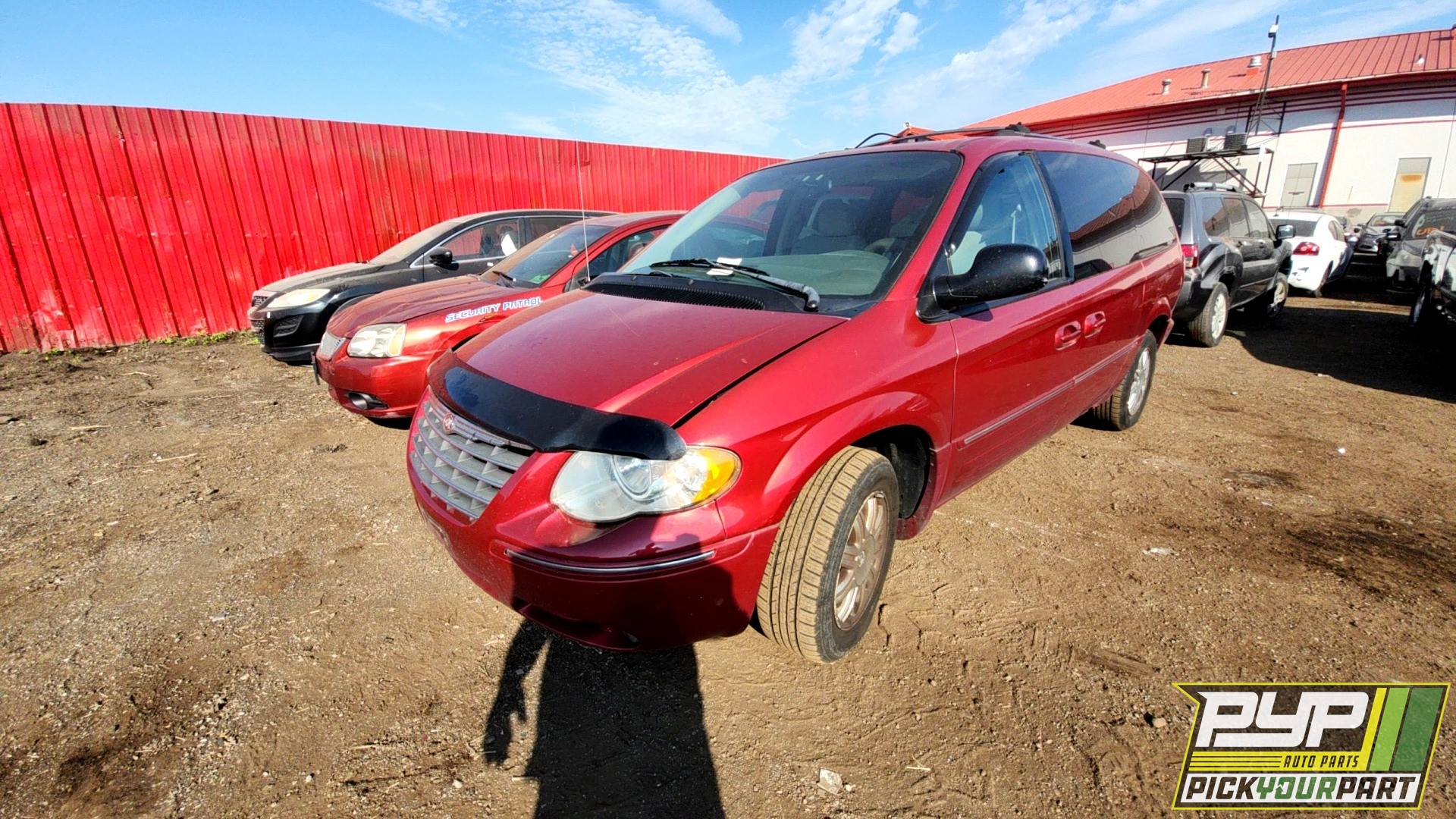 2005 CHRYSLER TOWN & COUNTRY available for parts