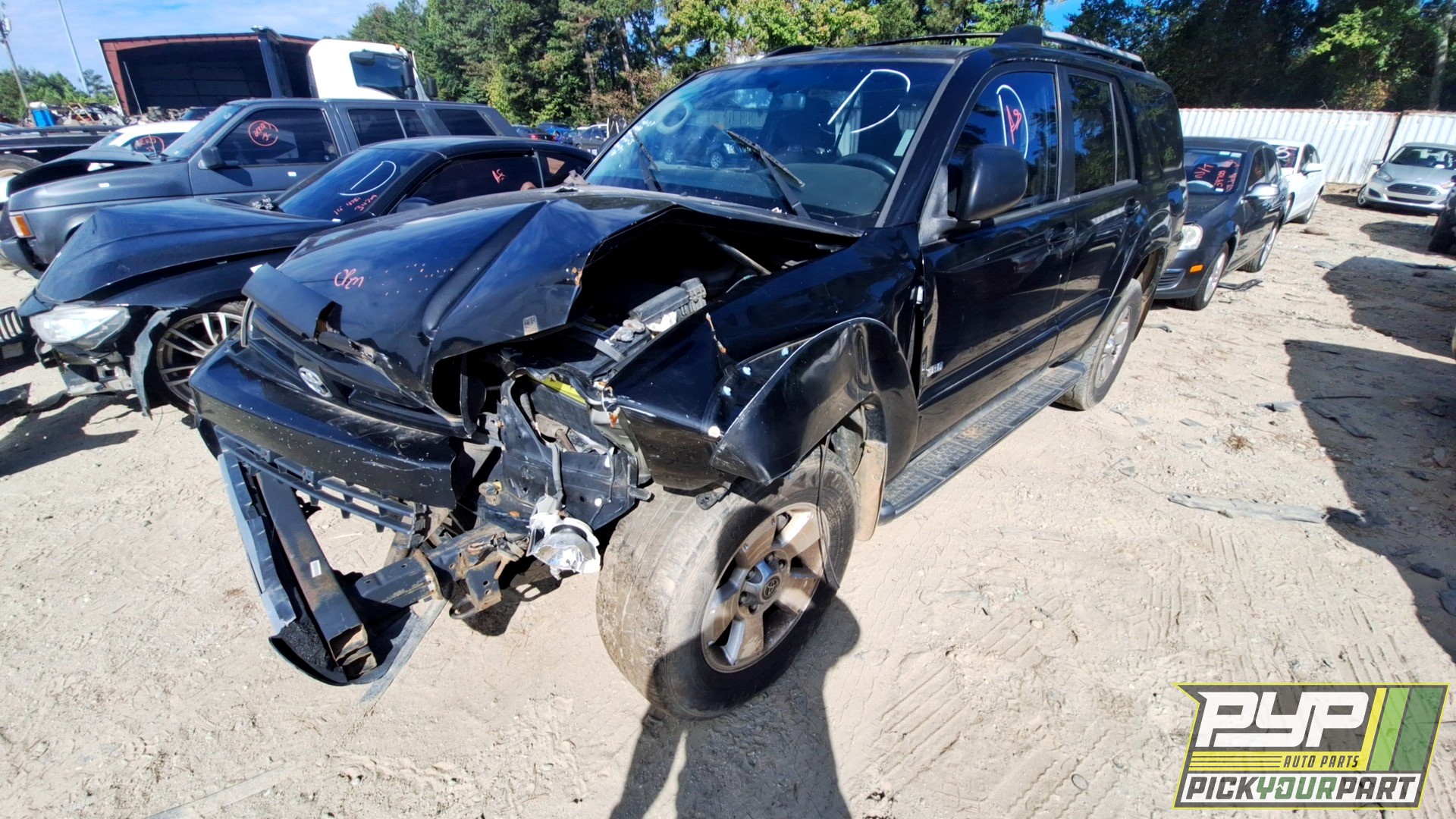2004 TOYOTA 4RUNNER available for parts