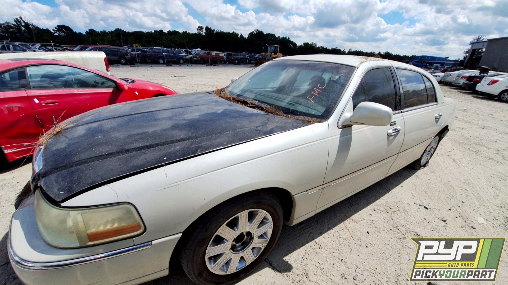 2005 LINCOLN TOWN CAR partes disponibles