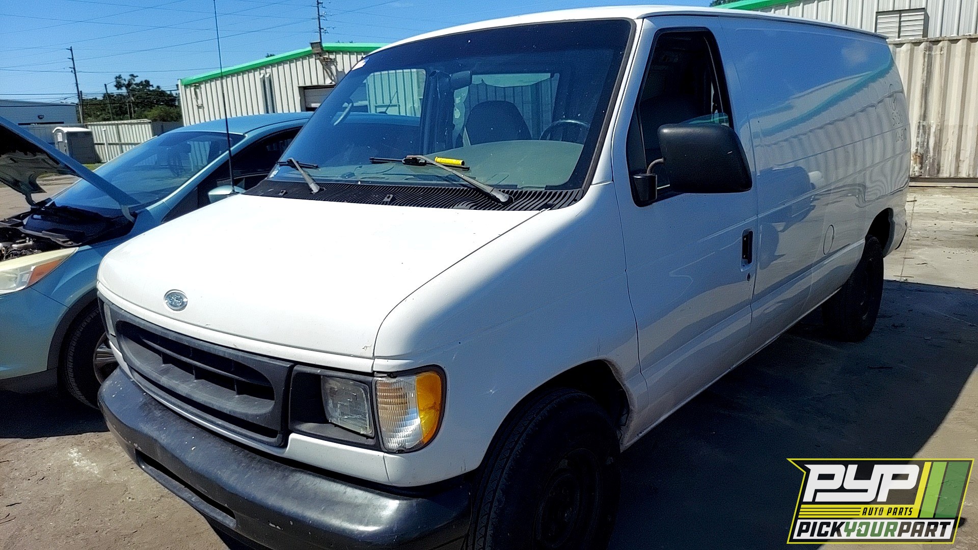 2002 FORD E-150 ECONOLINE available for parts
