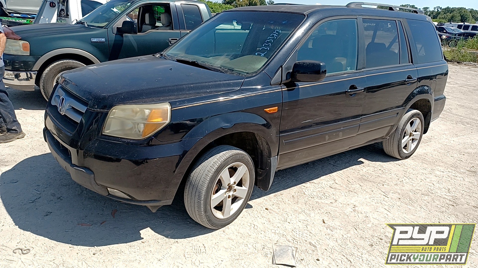 2006 HONDA PILOT available for parts