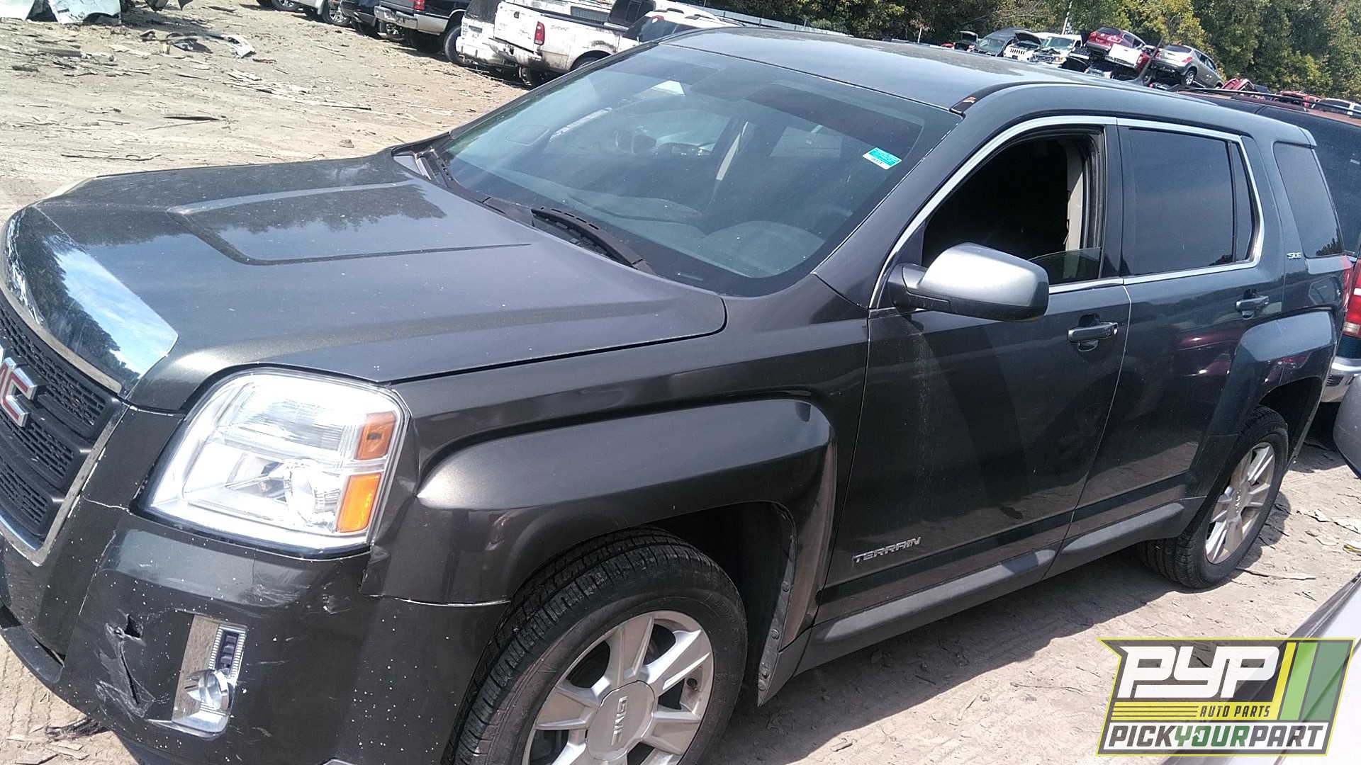 2013 GMC TERRAIN available for parts