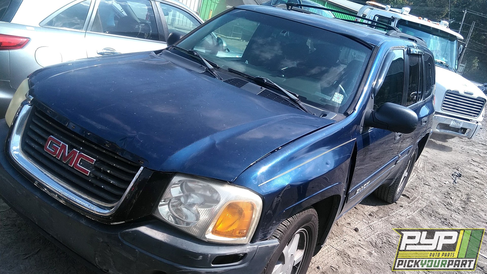 2002 GMC ENVOY available for parts