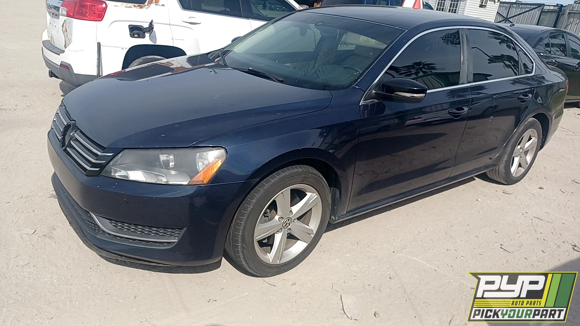 2014 VOLKSWAGEN PASSAT available for parts