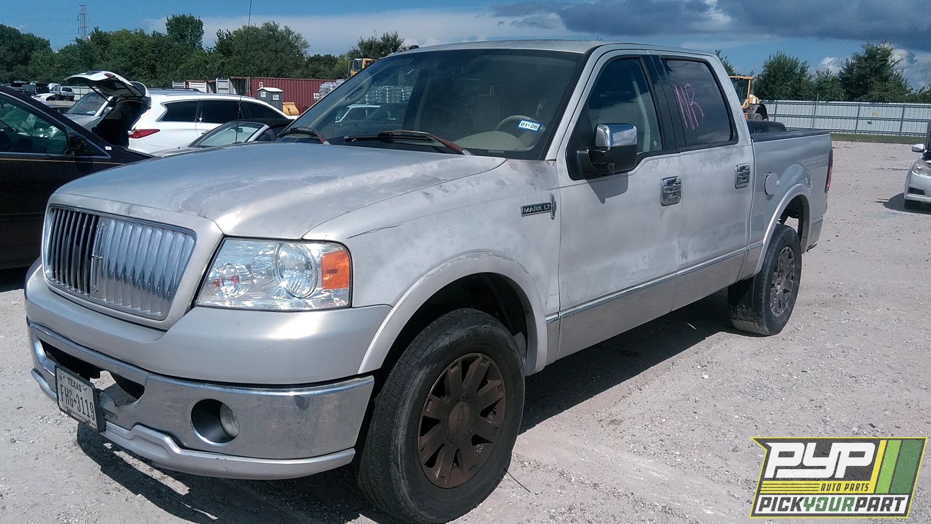 2006 LINCOLN MARK LT available for parts