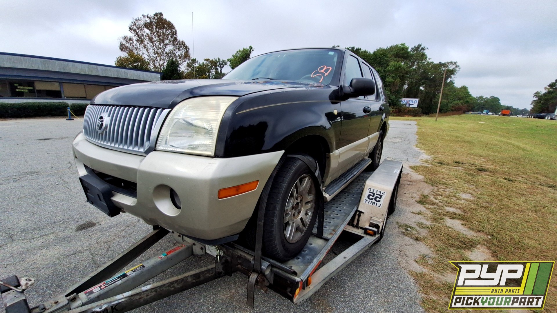2004 MERCURY MOUNTAINEER available for parts