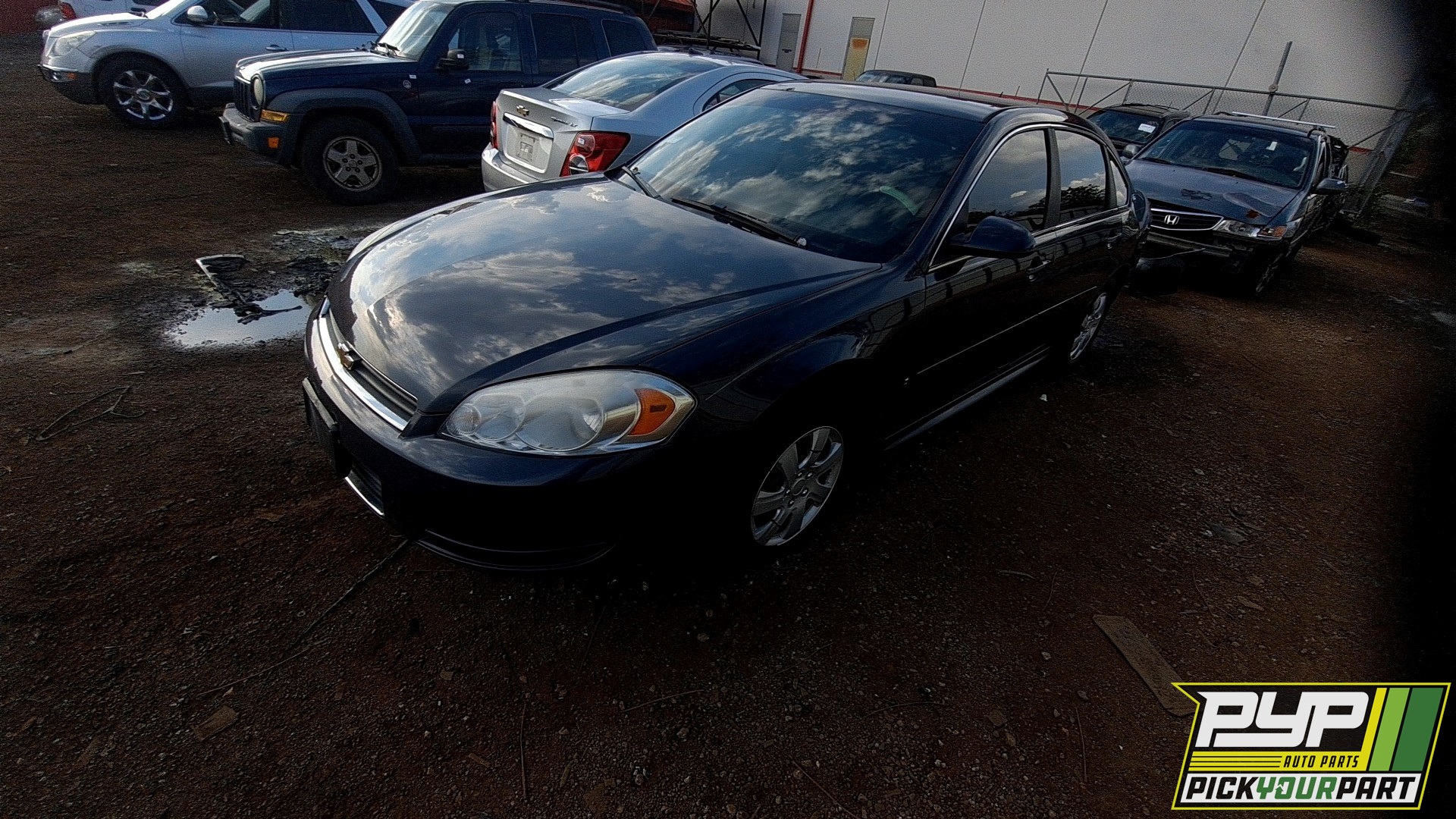 2009 CHEVROLET IMPALA available for parts