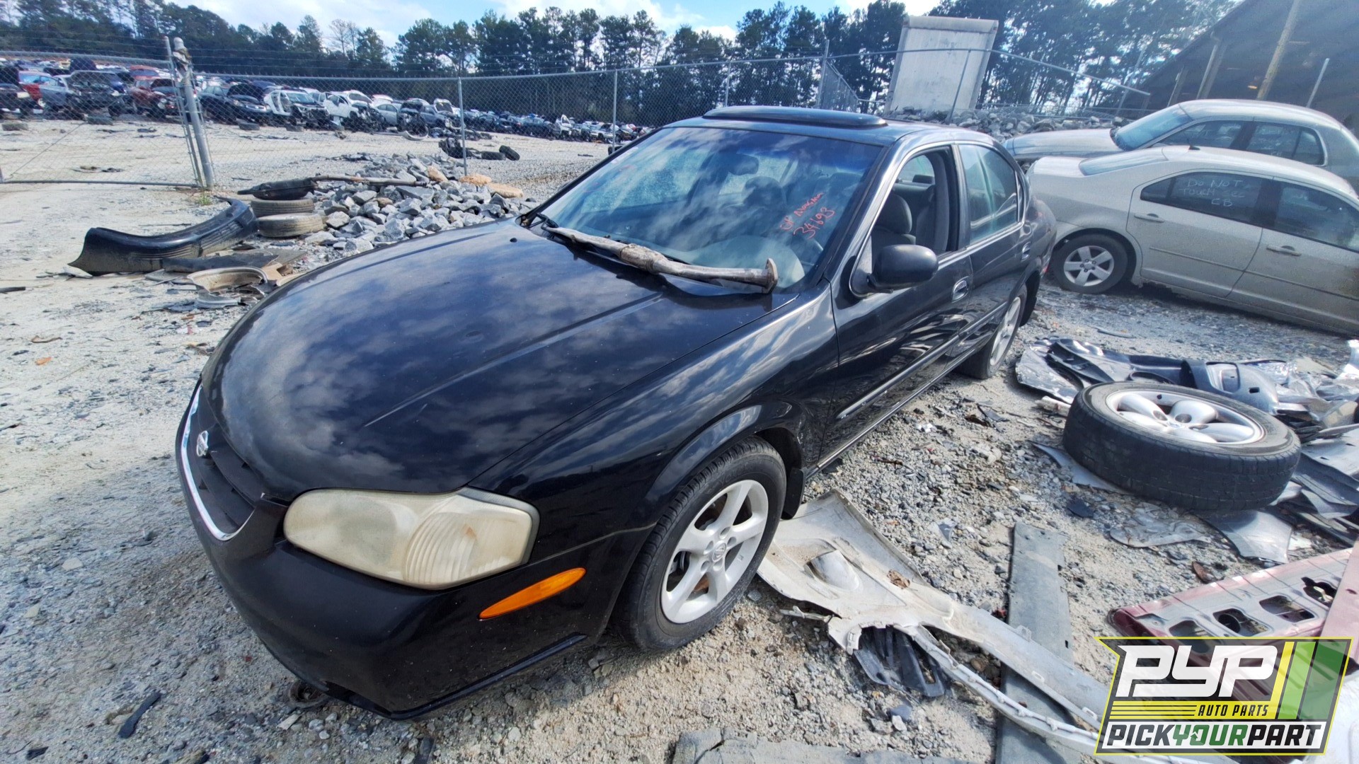 2001 NISSAN MAXIMA partes disponibles