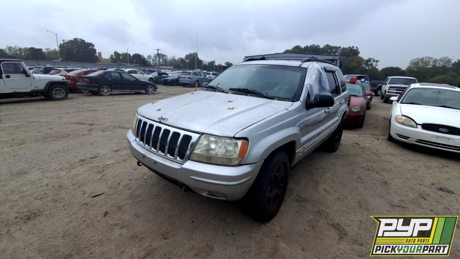 2003 JEEP GRAND CHEROKEE available for parts