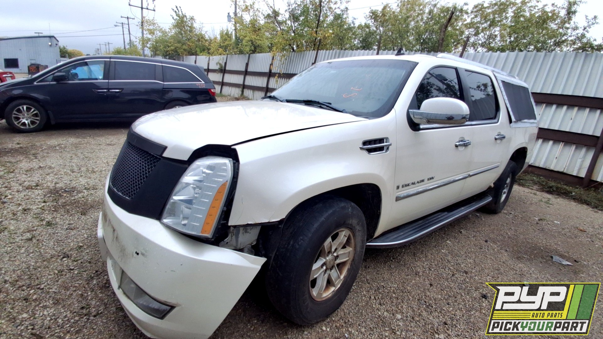 2007 CADILLAC ESCALADE ESV available for parts