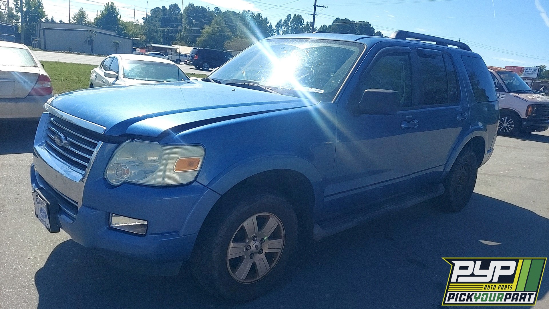 2009 FORD EXPLORER available for parts