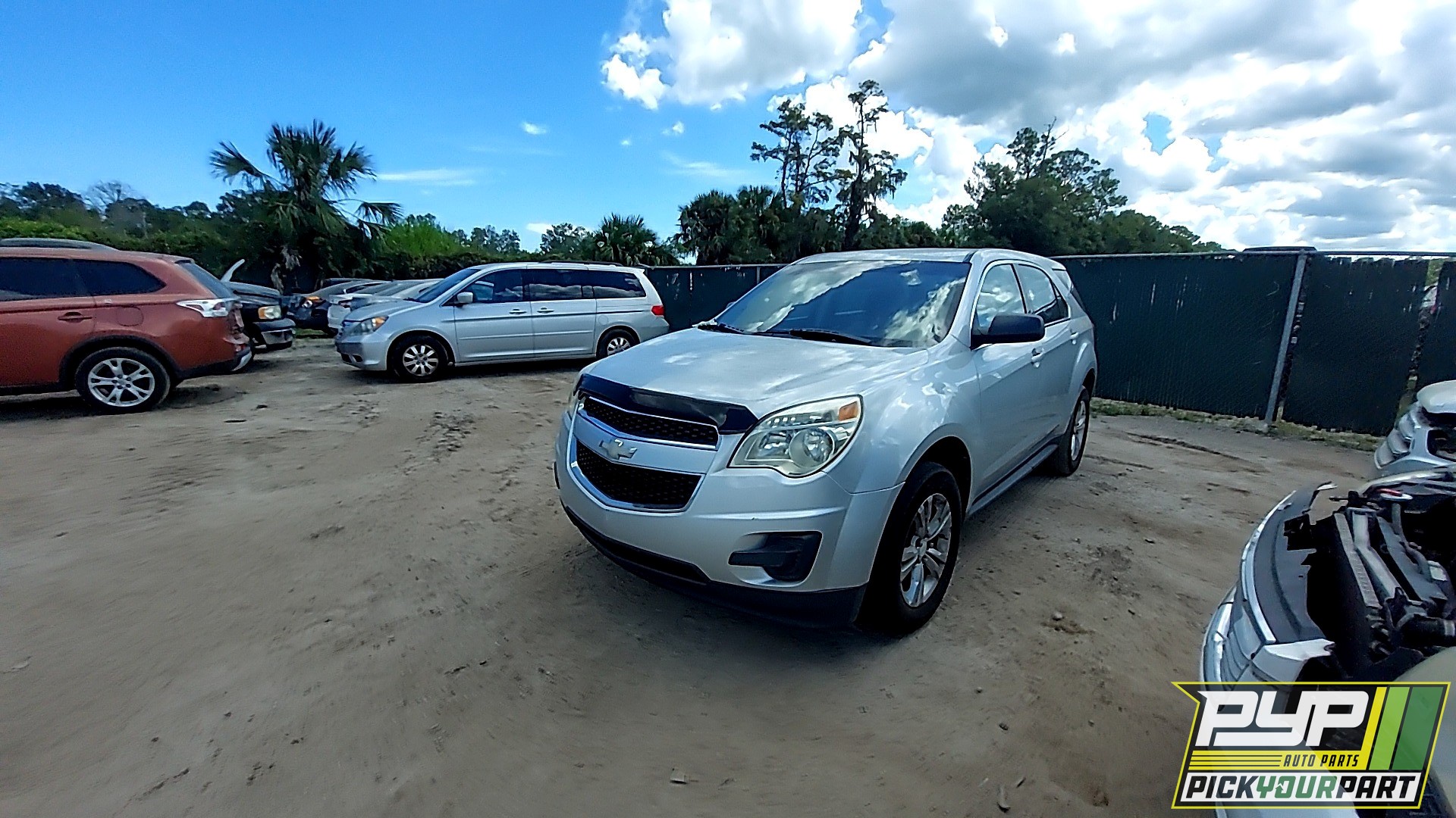 2011 CHEVROLET EQUINOX partes disponibles