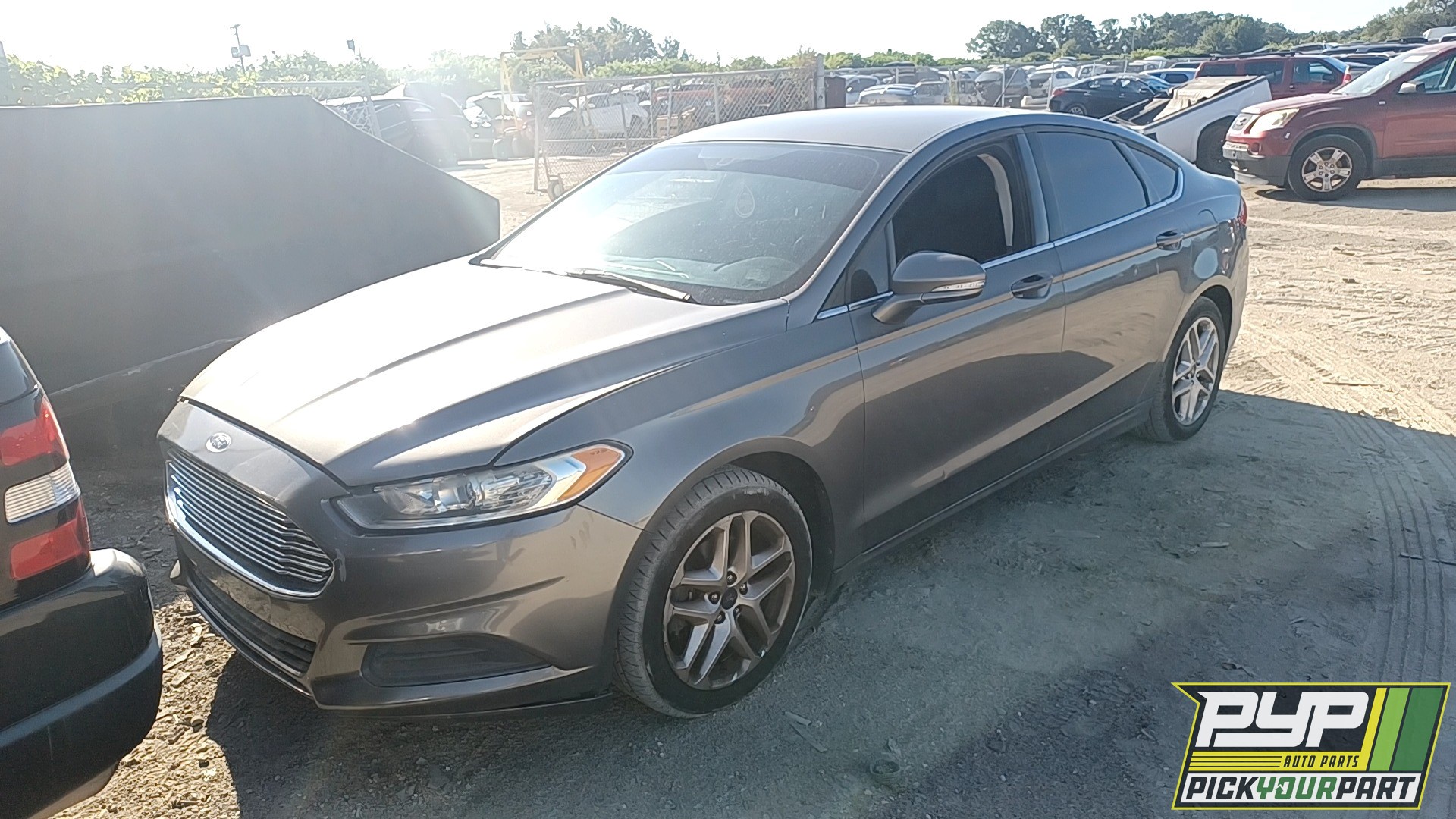 2013 FORD FUSION available for parts