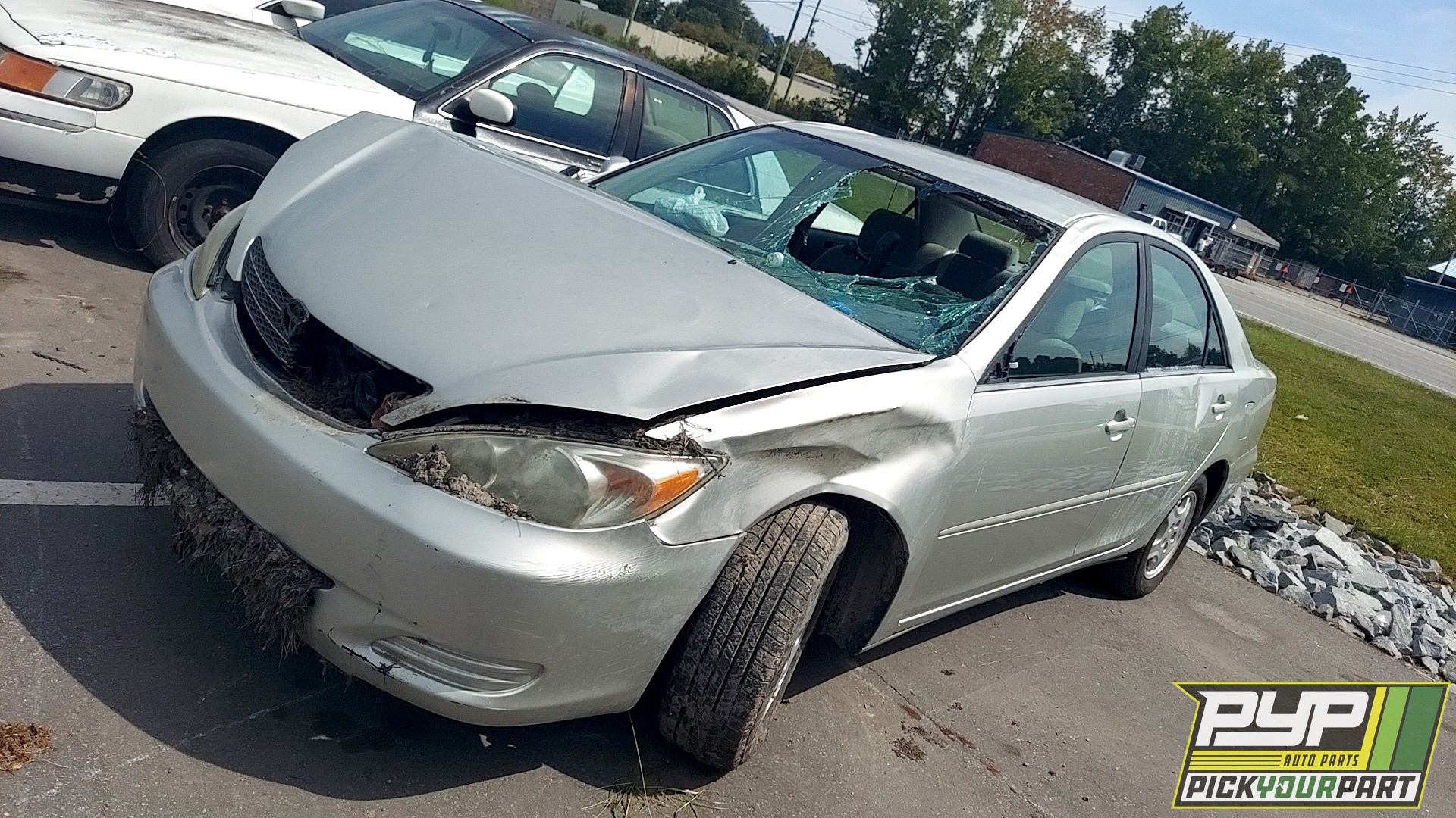 2002 TOYOTA CAMRY available for parts