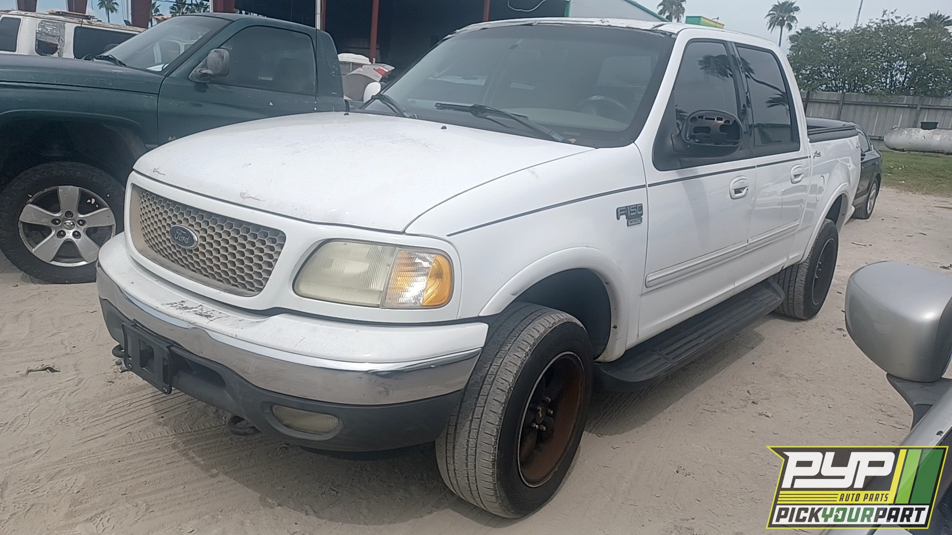 2002 FORD F-150 available for parts