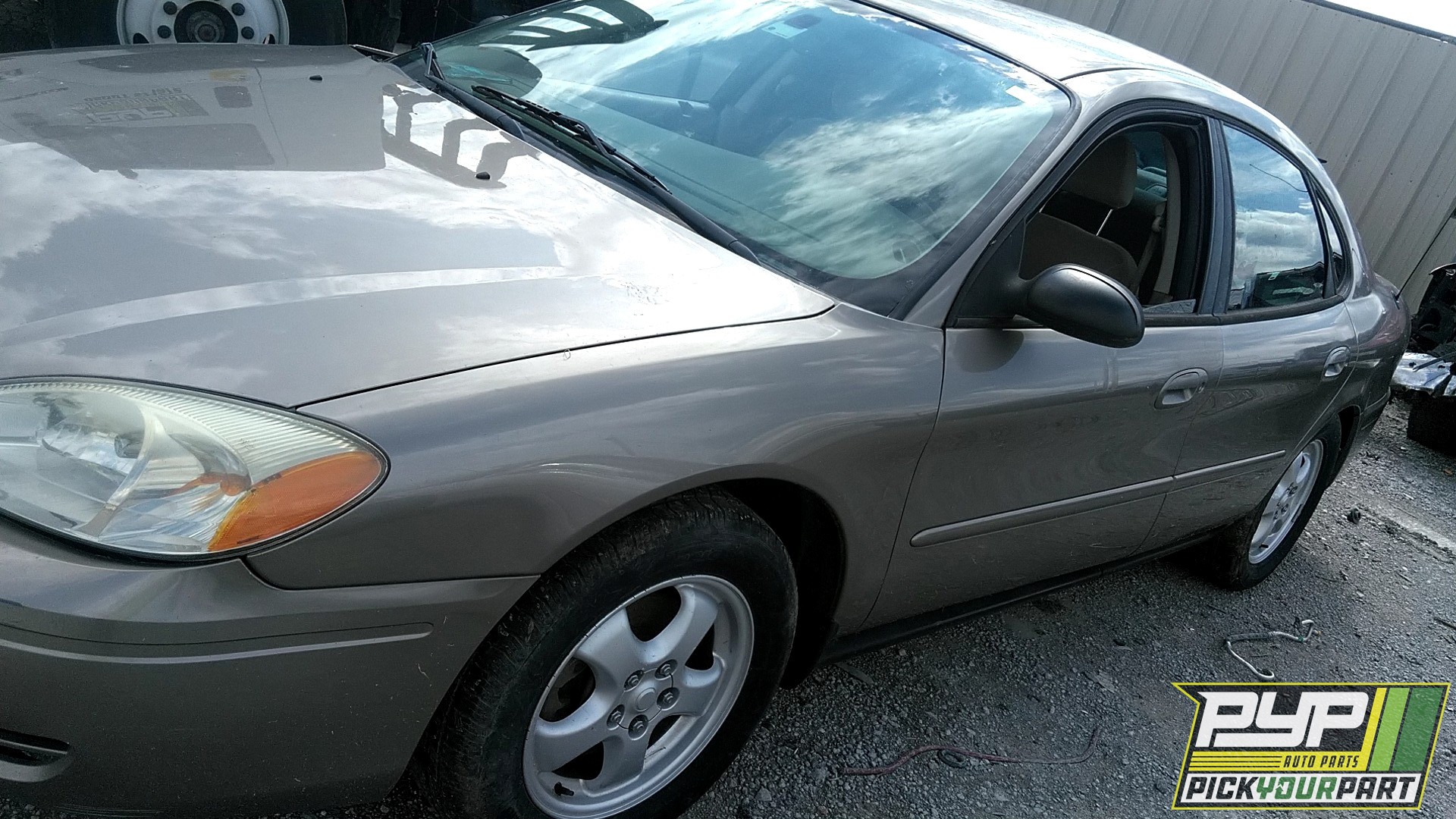 2006 FORD TAURUS partes disponibles