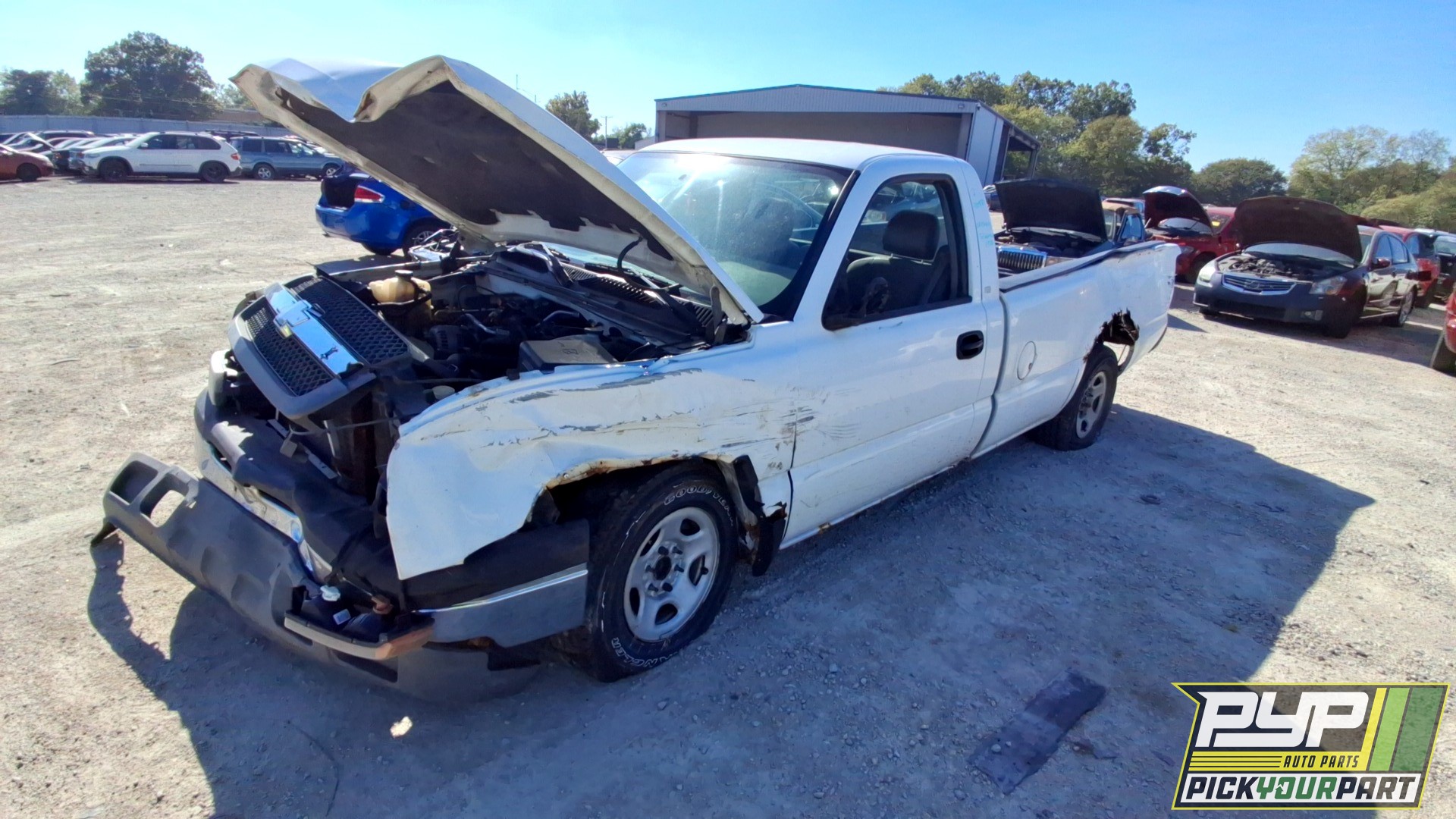 2004 CHEVROLET SILVERADO 1500 available for parts