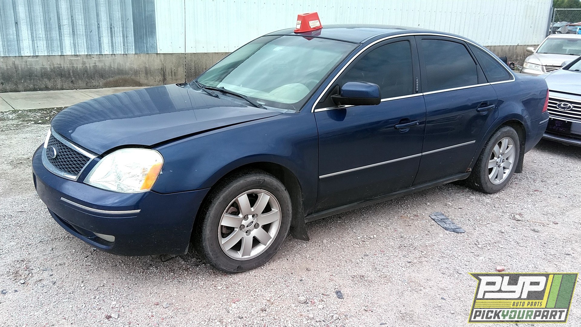 2005 FORD FIVE HUNDRED available for parts