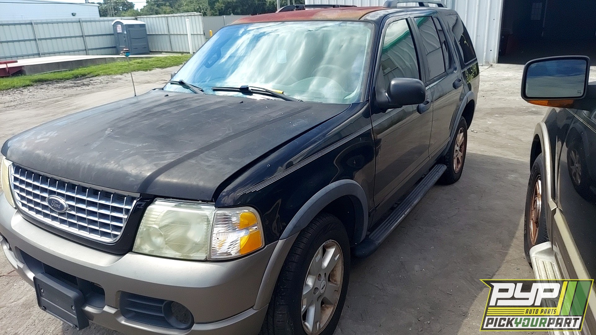 2003 FORD EXPLORER available for parts