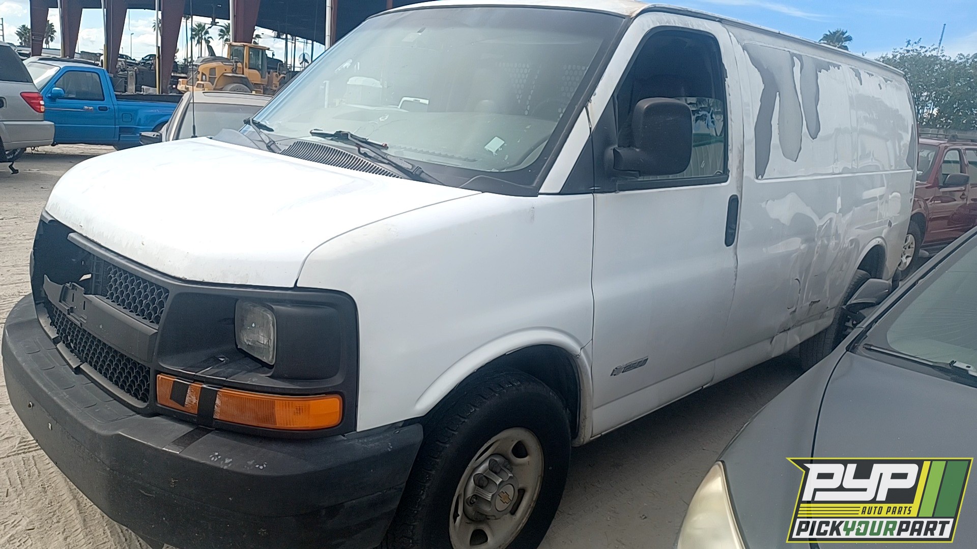 2006 CHEVROLET EXPRESS 2500 available for parts