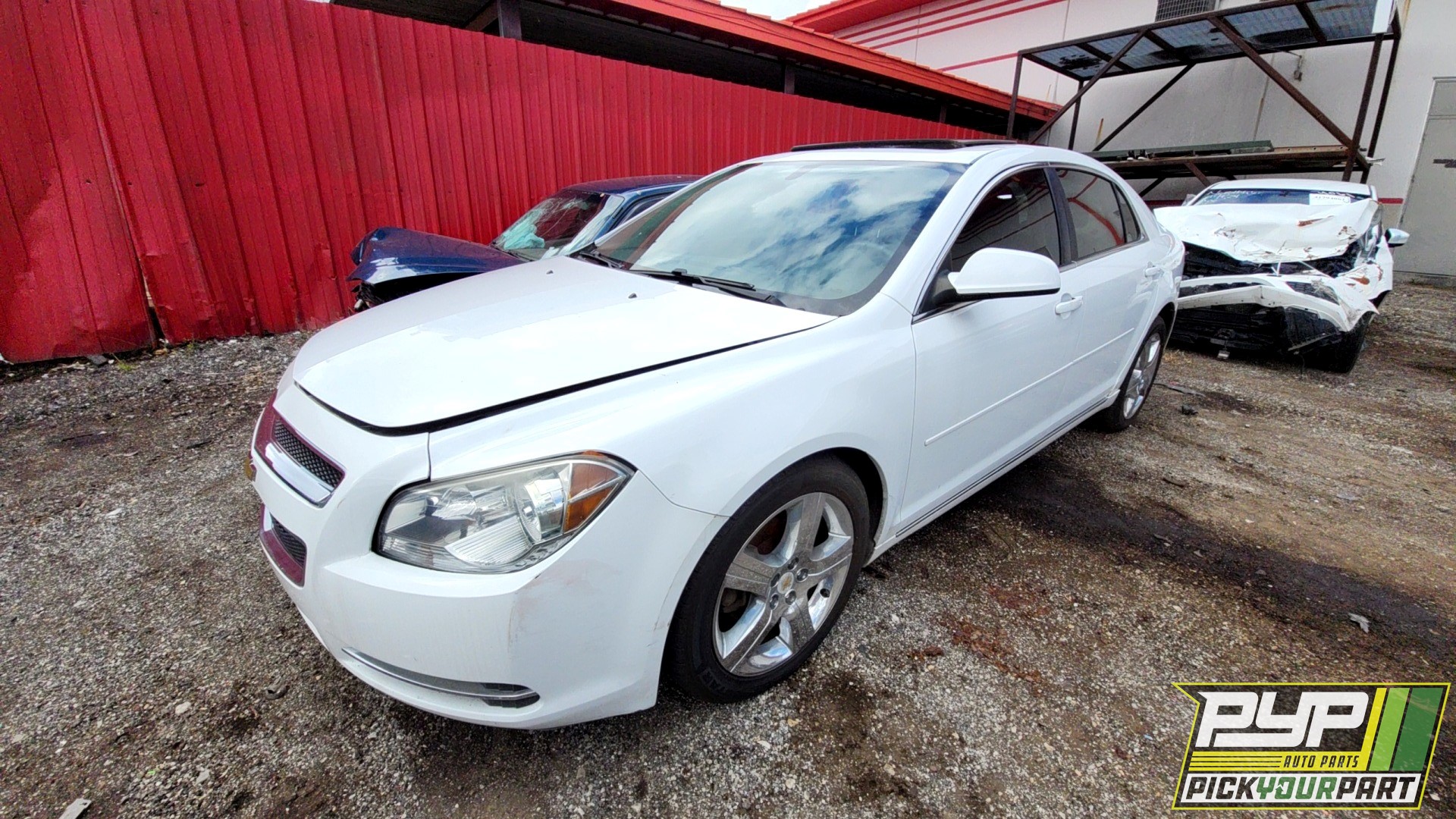 2011 CHEVROLET MALIBU partes disponibles
