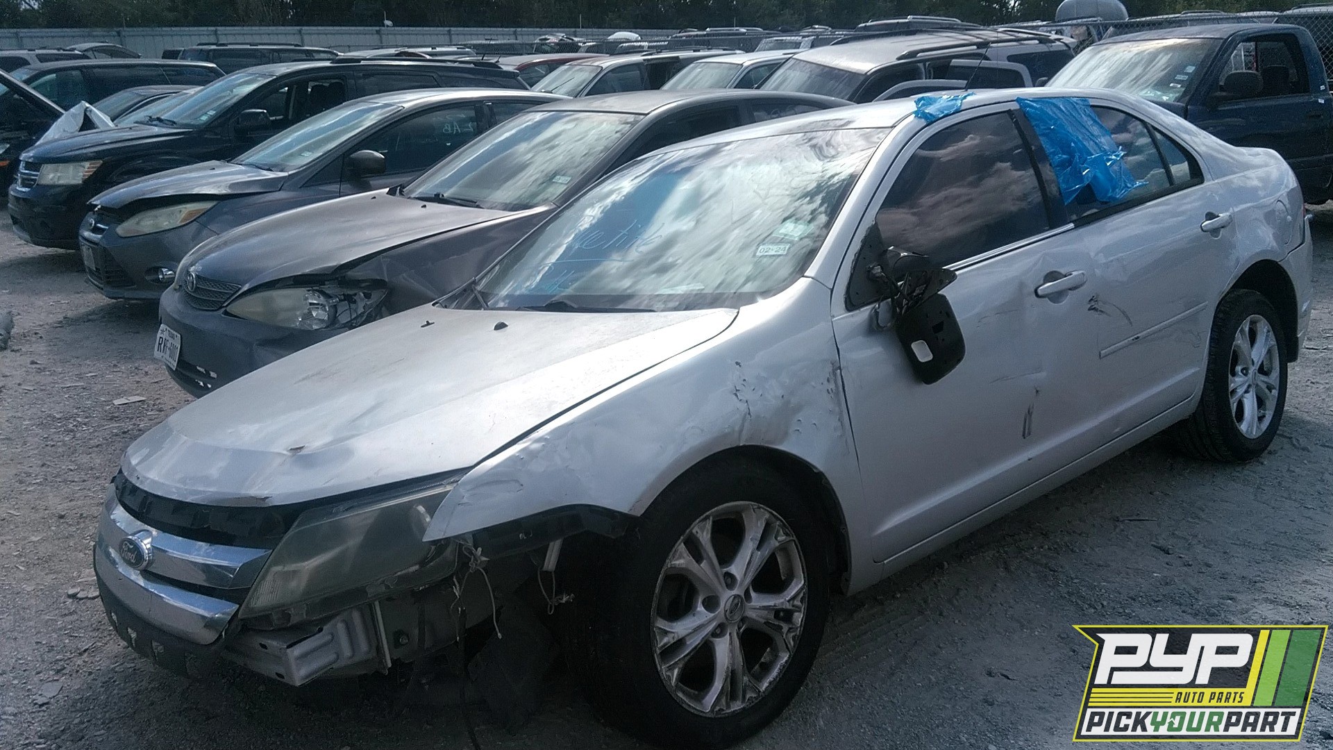 2010 FORD FUSION available for parts