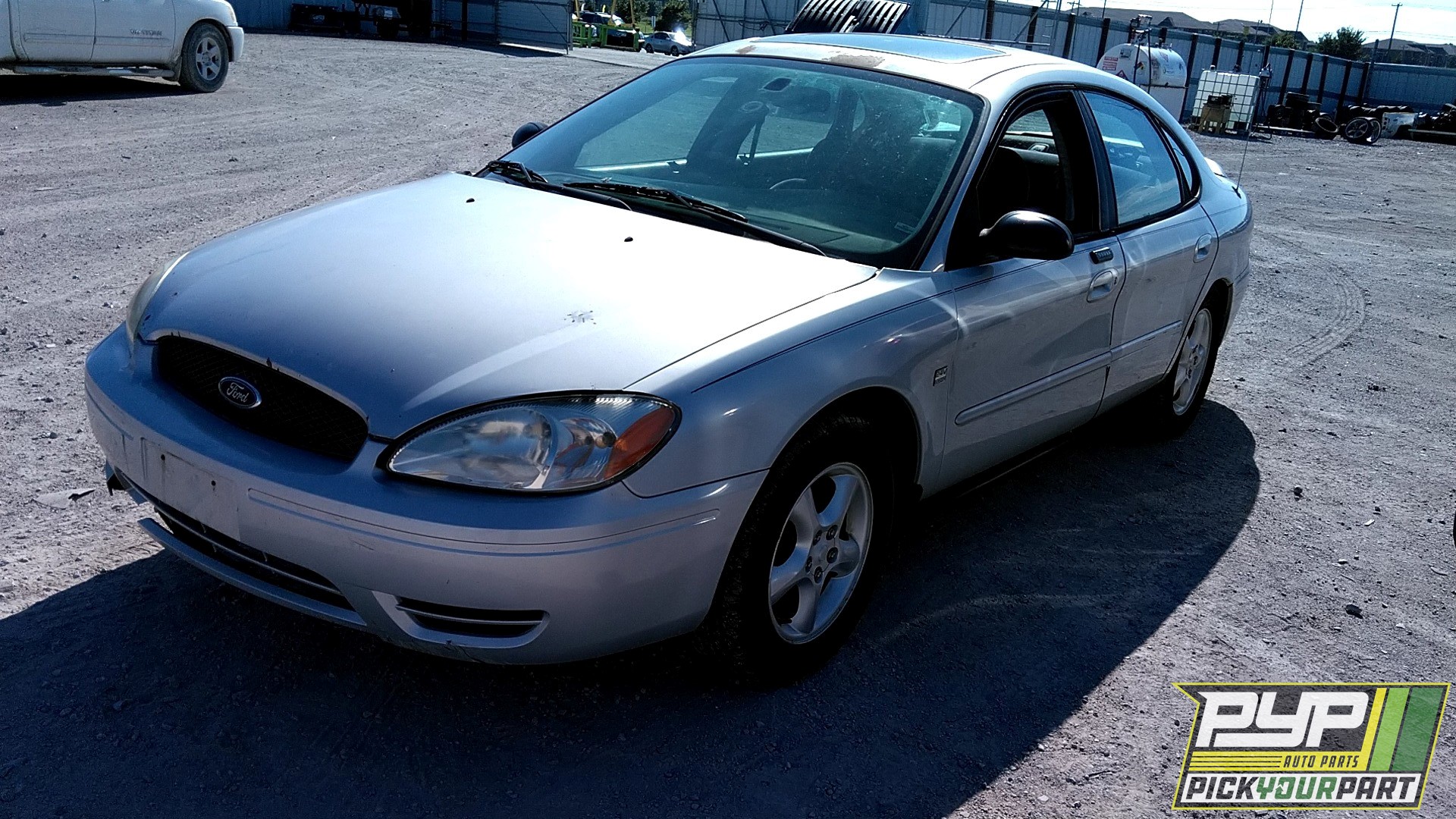 2004 FORD TAURUS partes disponibles
