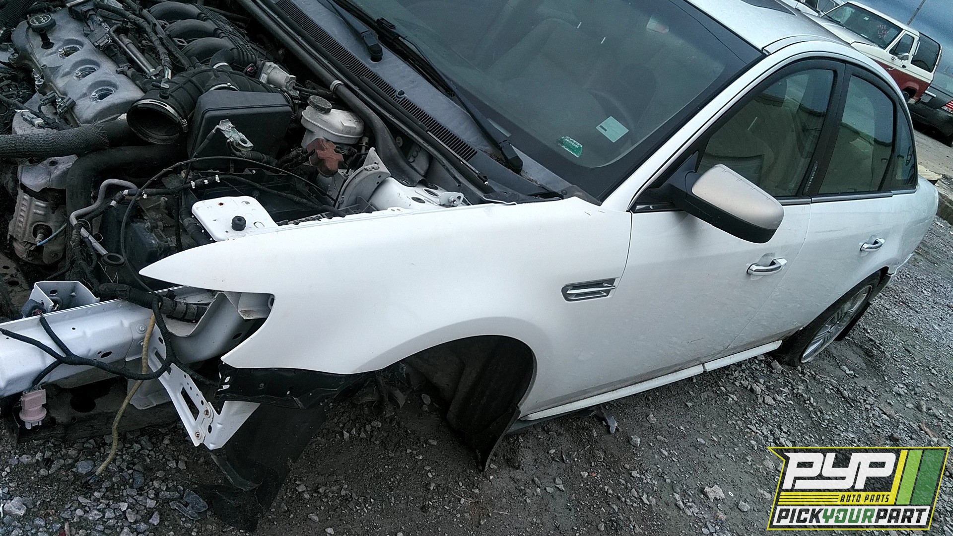 2008 FORD TAURUS available for parts