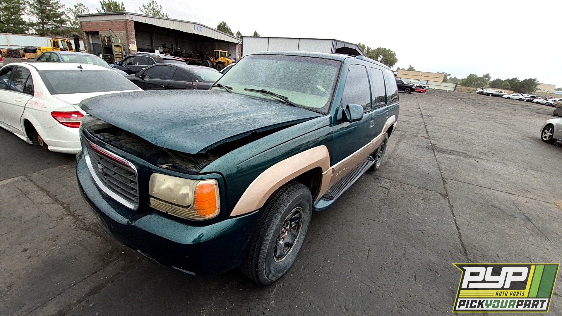 2000 GMC YUKON available for parts