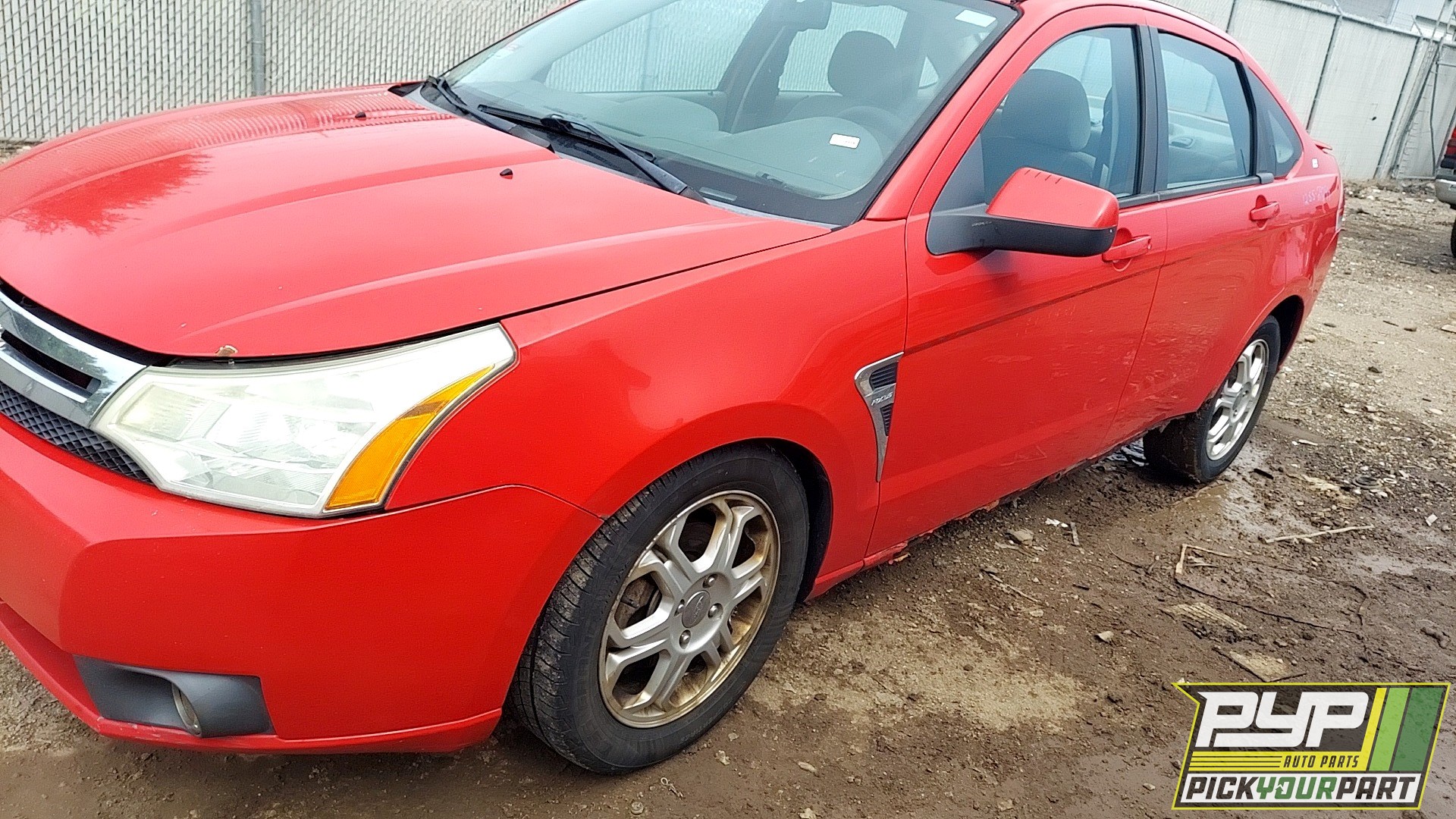 2008 FORD FOCUS available for parts